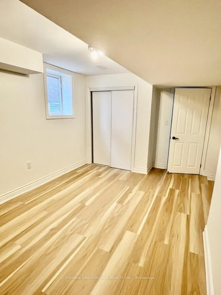 Photo 11 of 1053 Cameo Street, Pickering, Rural Pickering — HOMEH