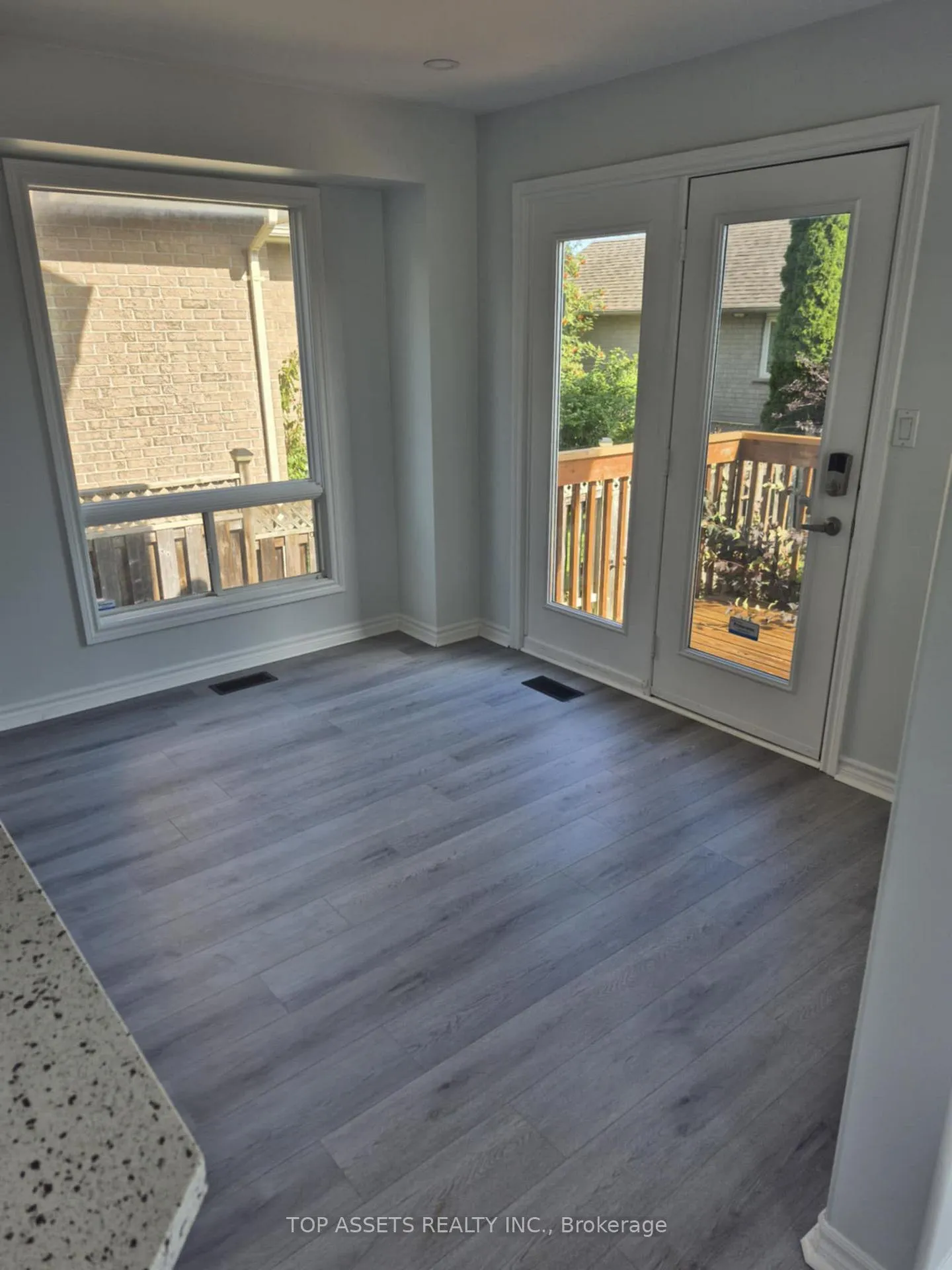 Photo 11 of 513 Britannia Avenue, Oshawa, Kedron — HOMEH
