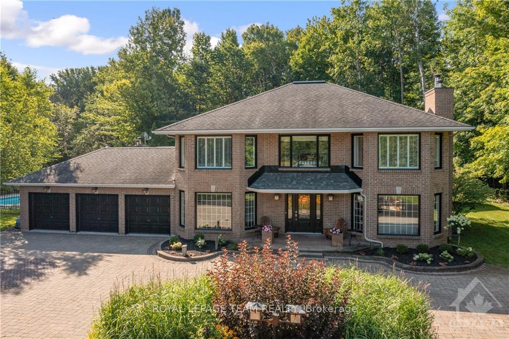 Photo 1 of 136 Kerscott Heights Way, Ottawa, Dunrobin Shores — HOMEH