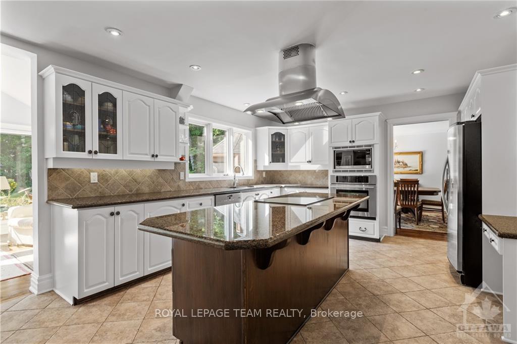 Photo 6 of 136 Kerscott Heights Way, Ottawa, Dunrobin Shores — HOMEH