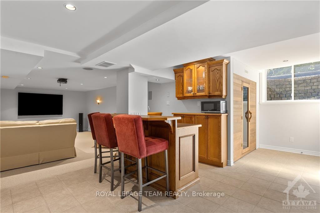 Photo 20 of 136 Kerscott Heights Way, Ottawa, Dunrobin Shores — HOMEH