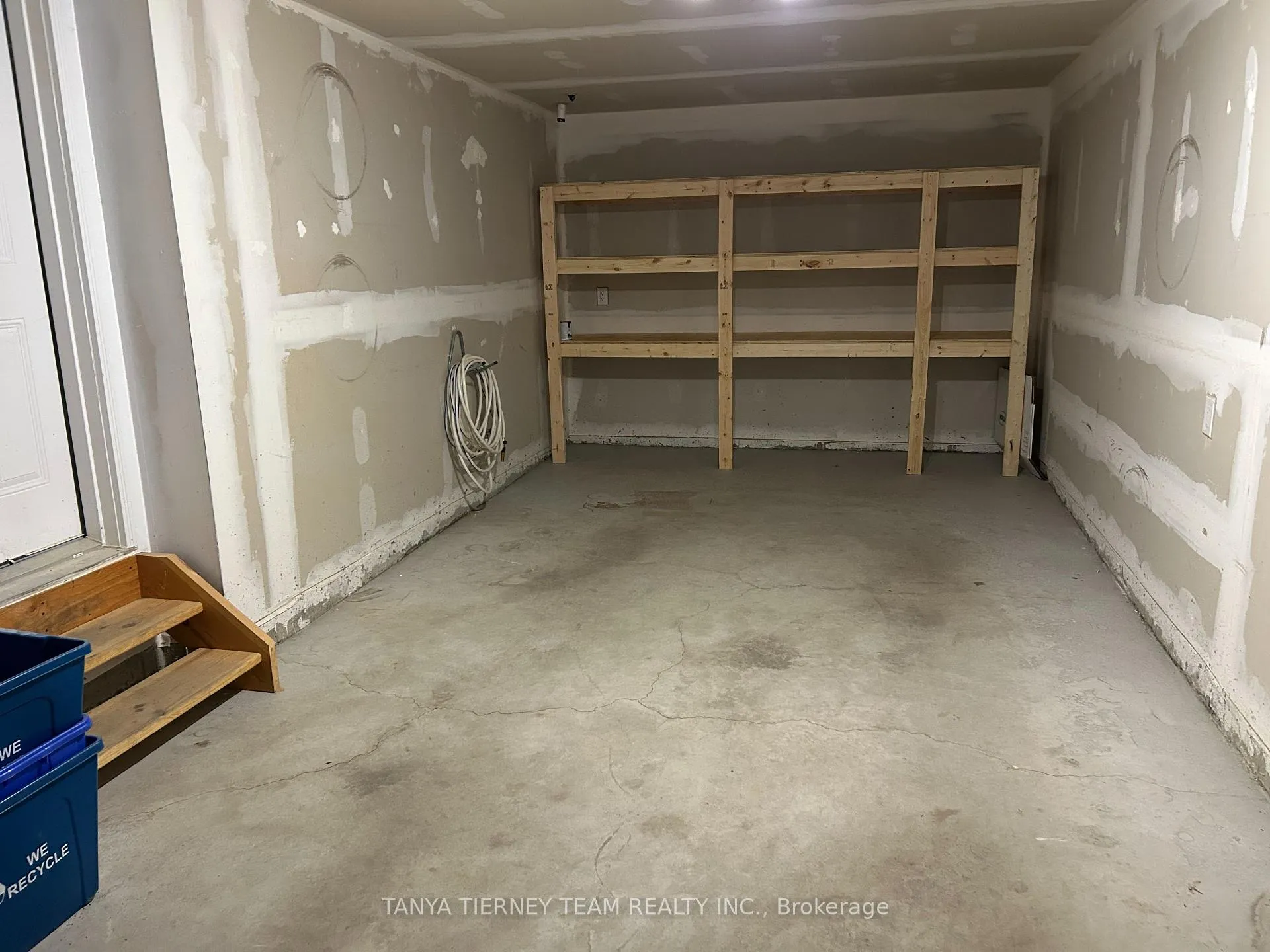 Photo 21 of 59 Porcelain Way, Whitby, Rolling Acres — HOMEH