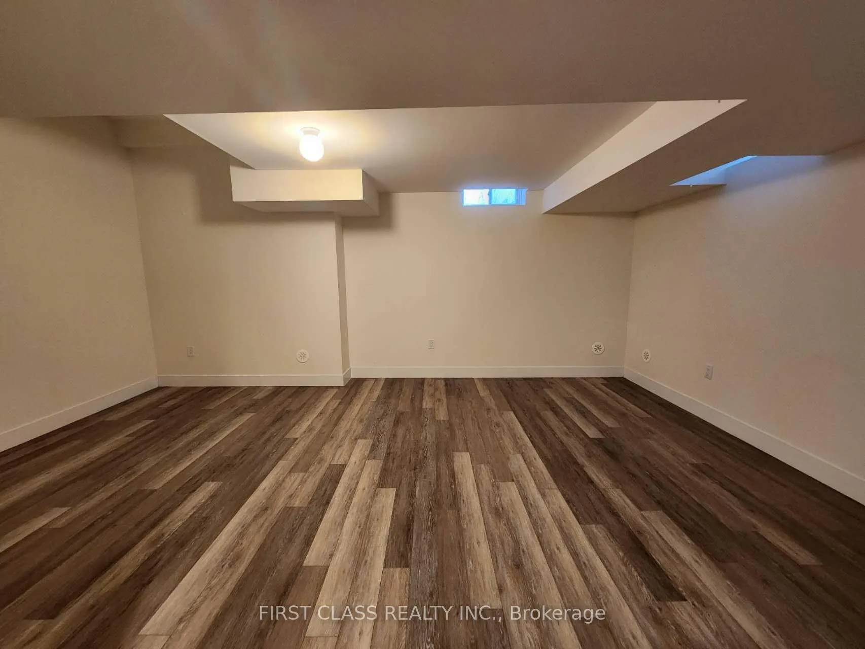 Photo 8 of 2 Andalusia Lane, Markham, Wismer — HOMEH