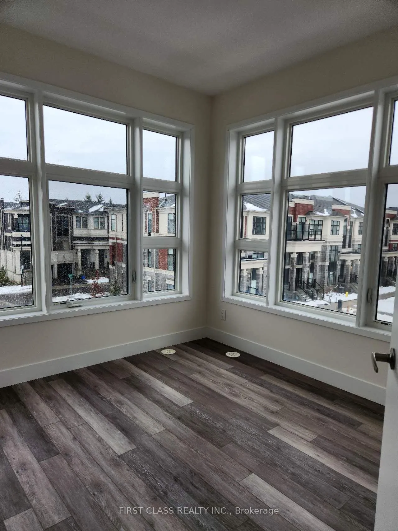 Photo 9 of 2 Andalusia Lane, Markham, Wismer — HOMEH