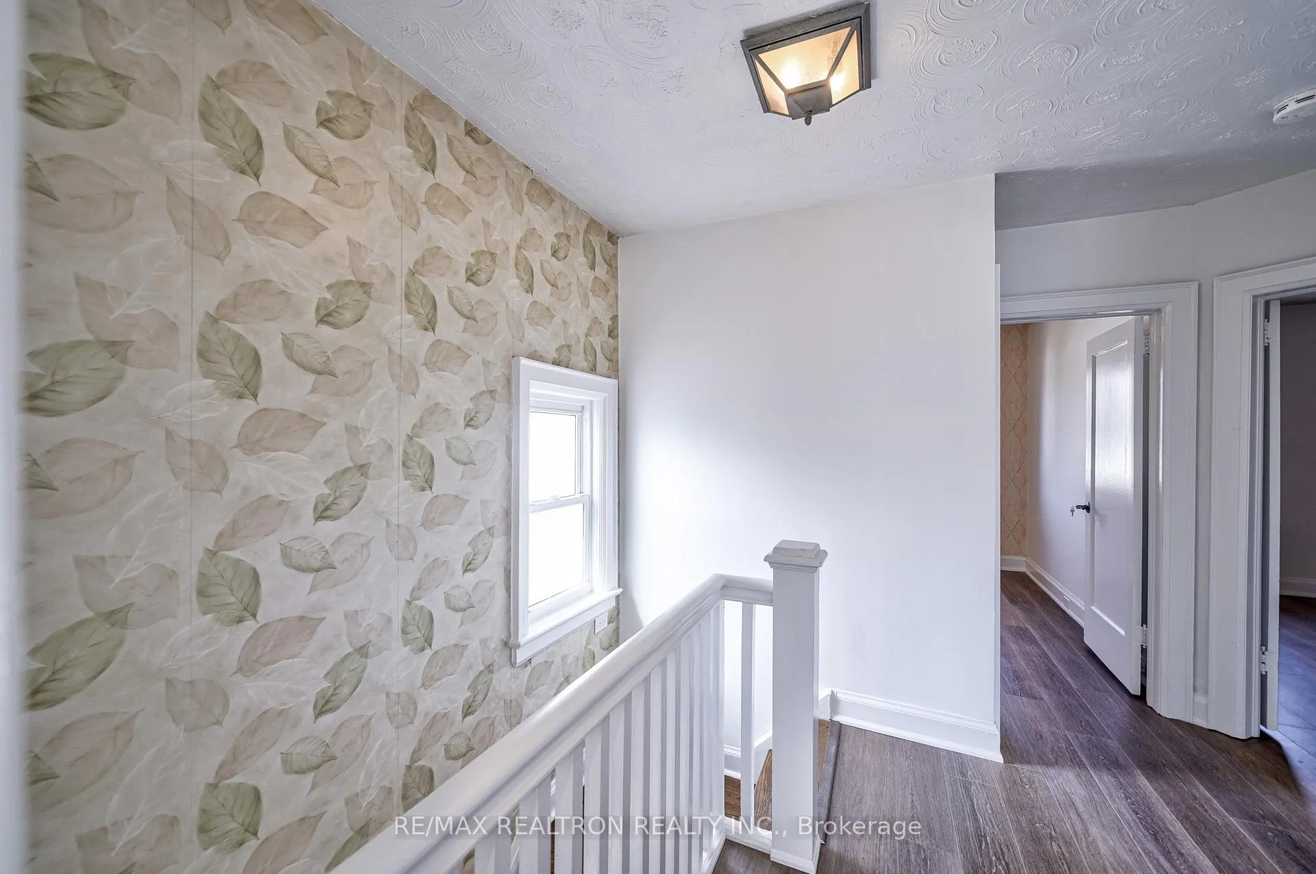 Photo 16 of 216 Brooke Avenue, Toronto, Bedford Park-Nortown — HOMEH