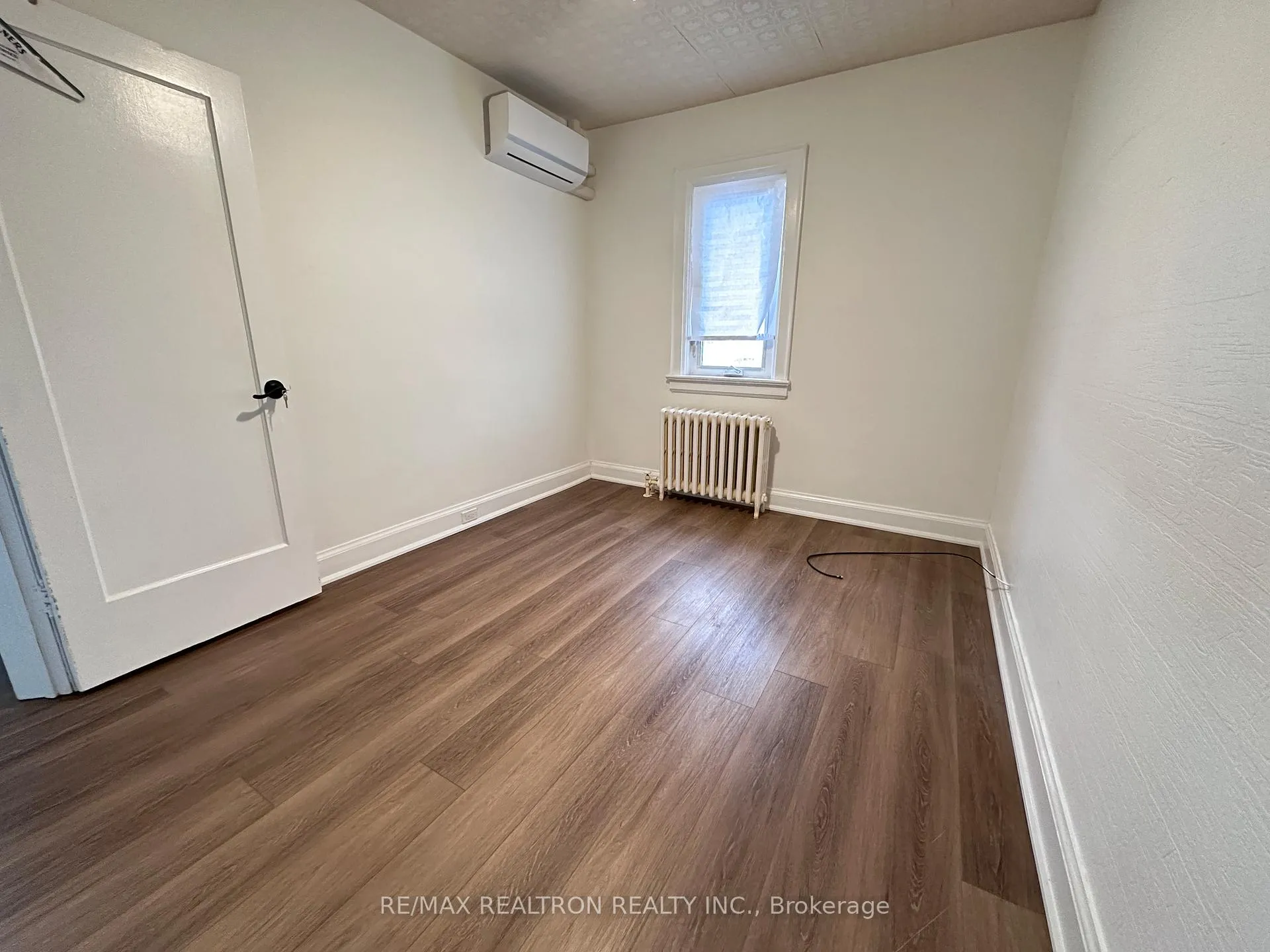 Photo 19 of 216 Brooke Avenue, Toronto, Bedford Park-Nortown — HOMEH