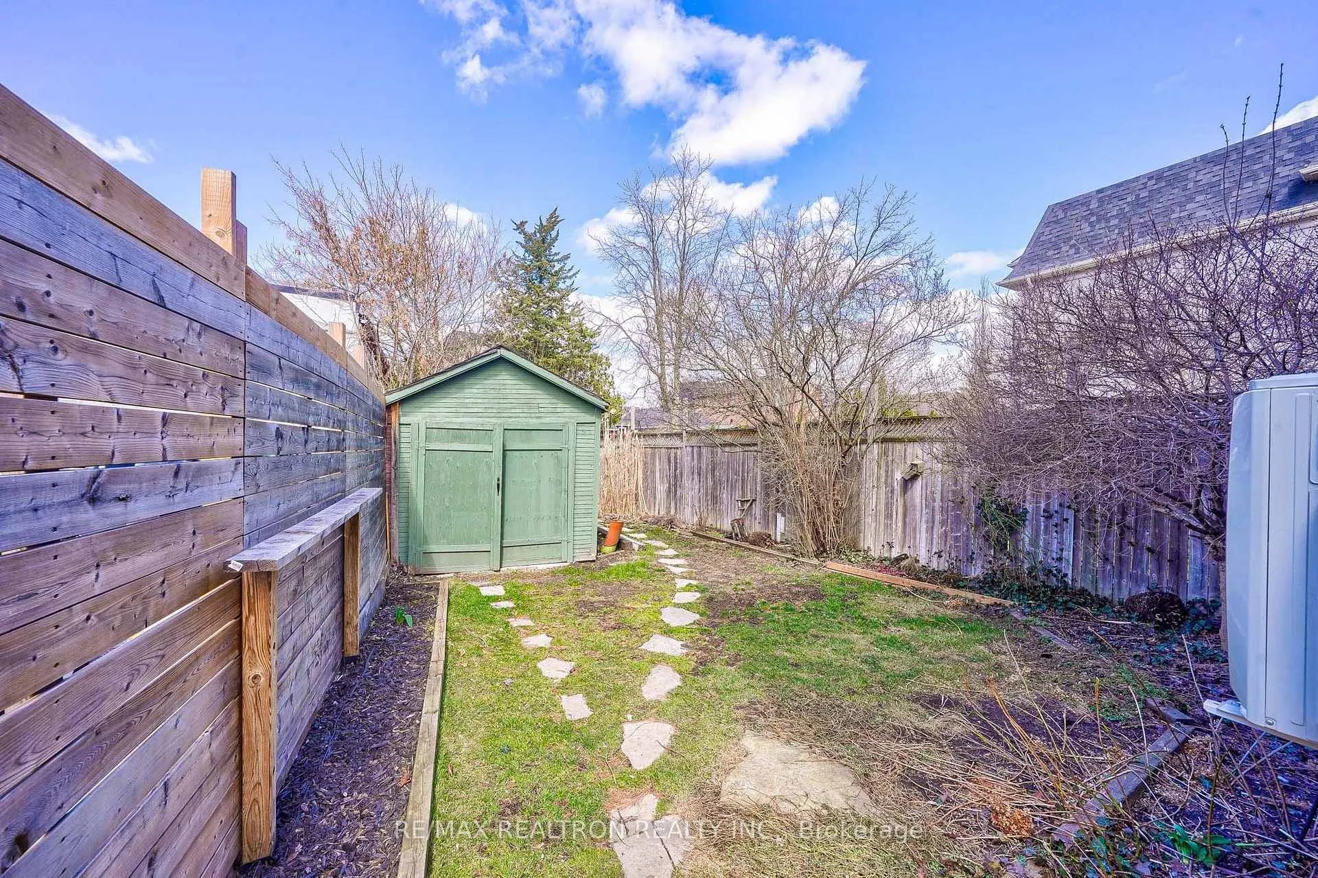 Photo 39 of 216 Brooke Avenue, Toronto, Bedford Park-Nortown — HOMEH