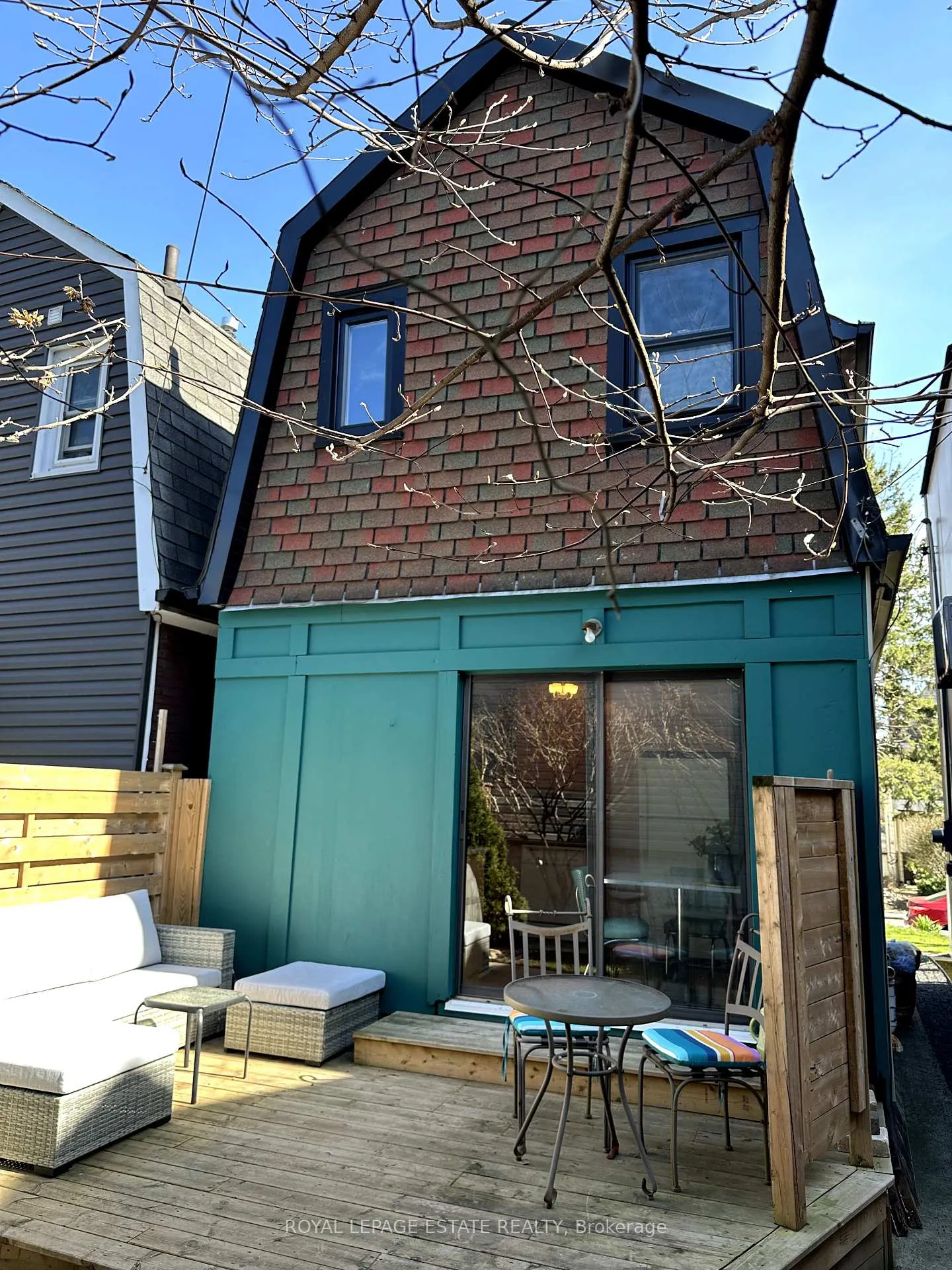 Photo 21 of 14 Cassels Avenue, Toronto, Woodbine Corridor — HOMEH