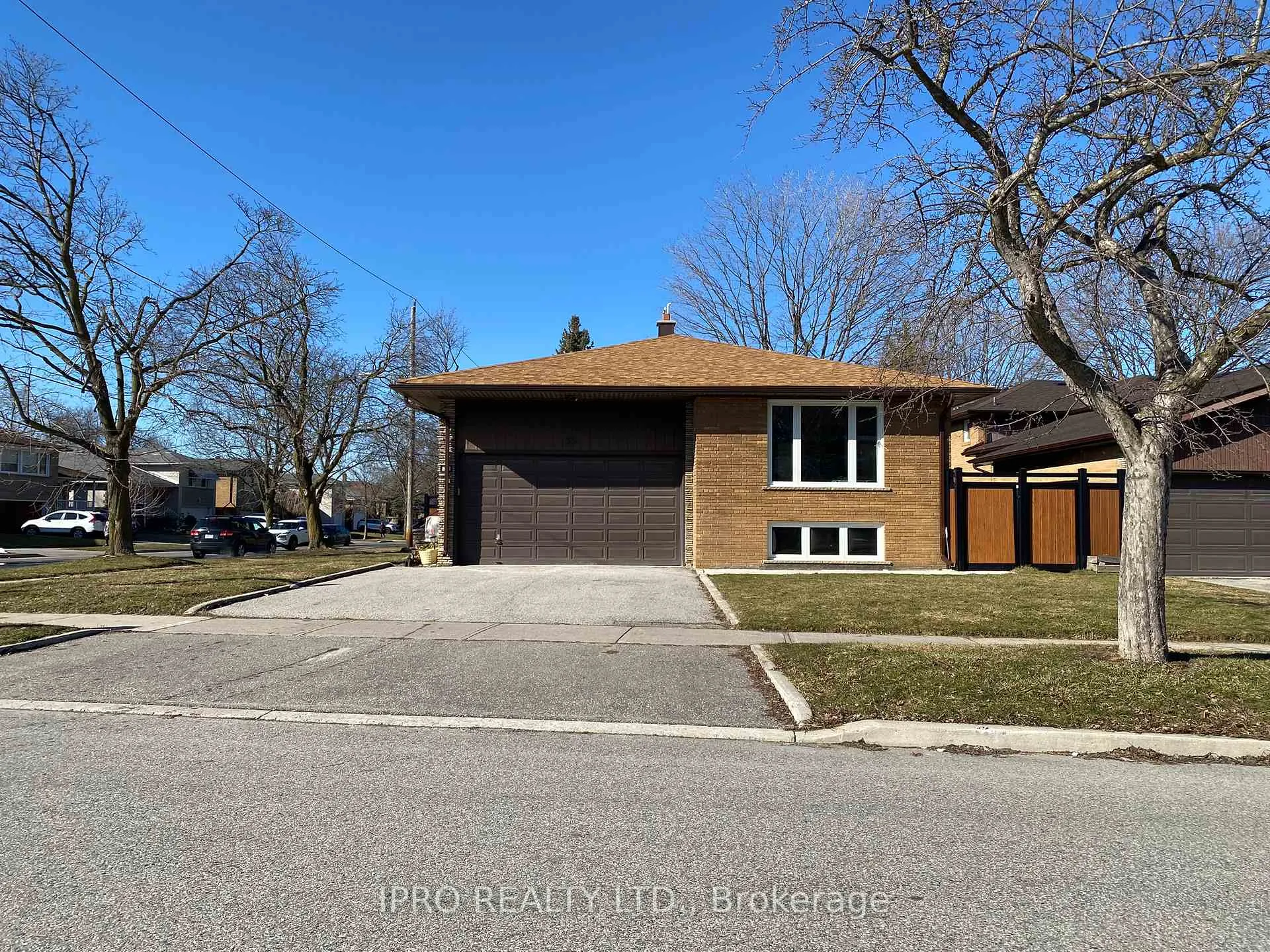 Front of Unit Basement, 35 Robingrove Rd