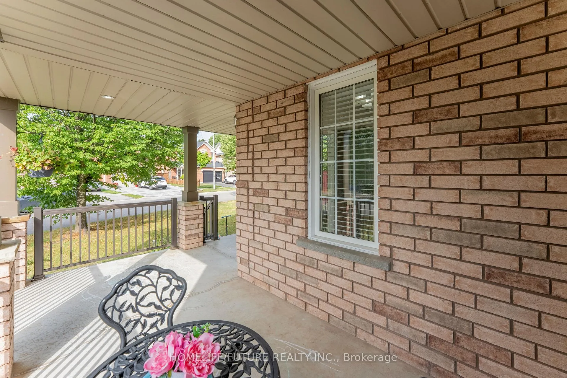 Photo 11 of 87 Marjoram Drive, Ajax, South East — HOMEH