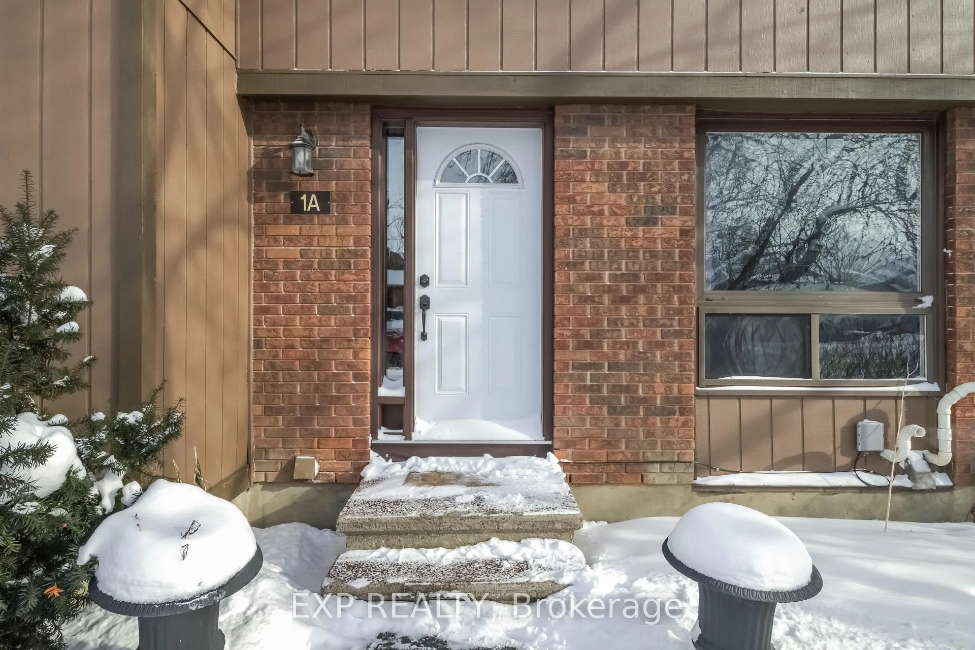 Photo 2 of 1A Vanessa Terrace, Ottawa, Barrhaven - Pheasant Run — HOMEH