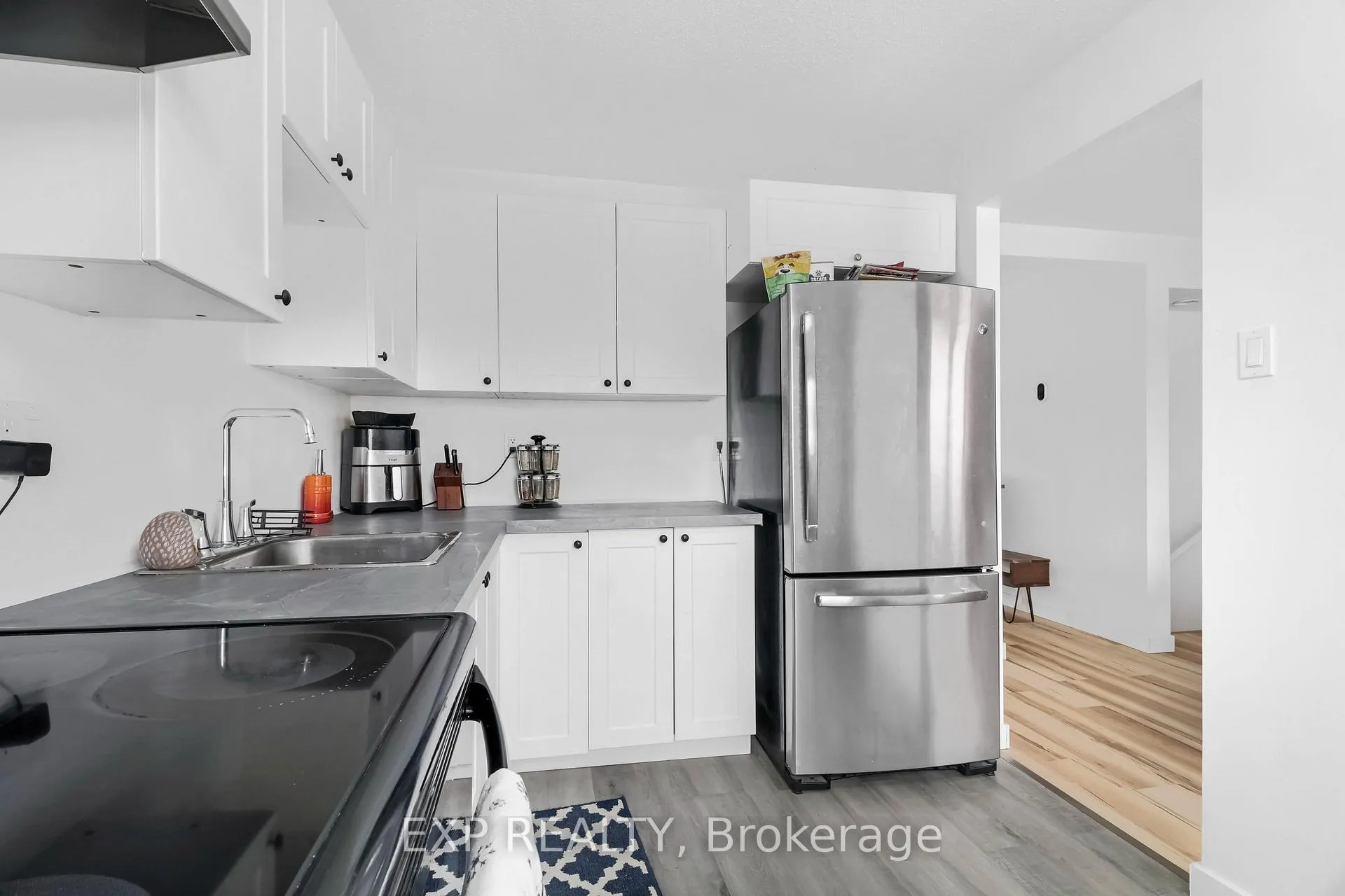 Photo 11 of 1A Vanessa Terrace, Ottawa, Barrhaven - Pheasant Run — HOMEH