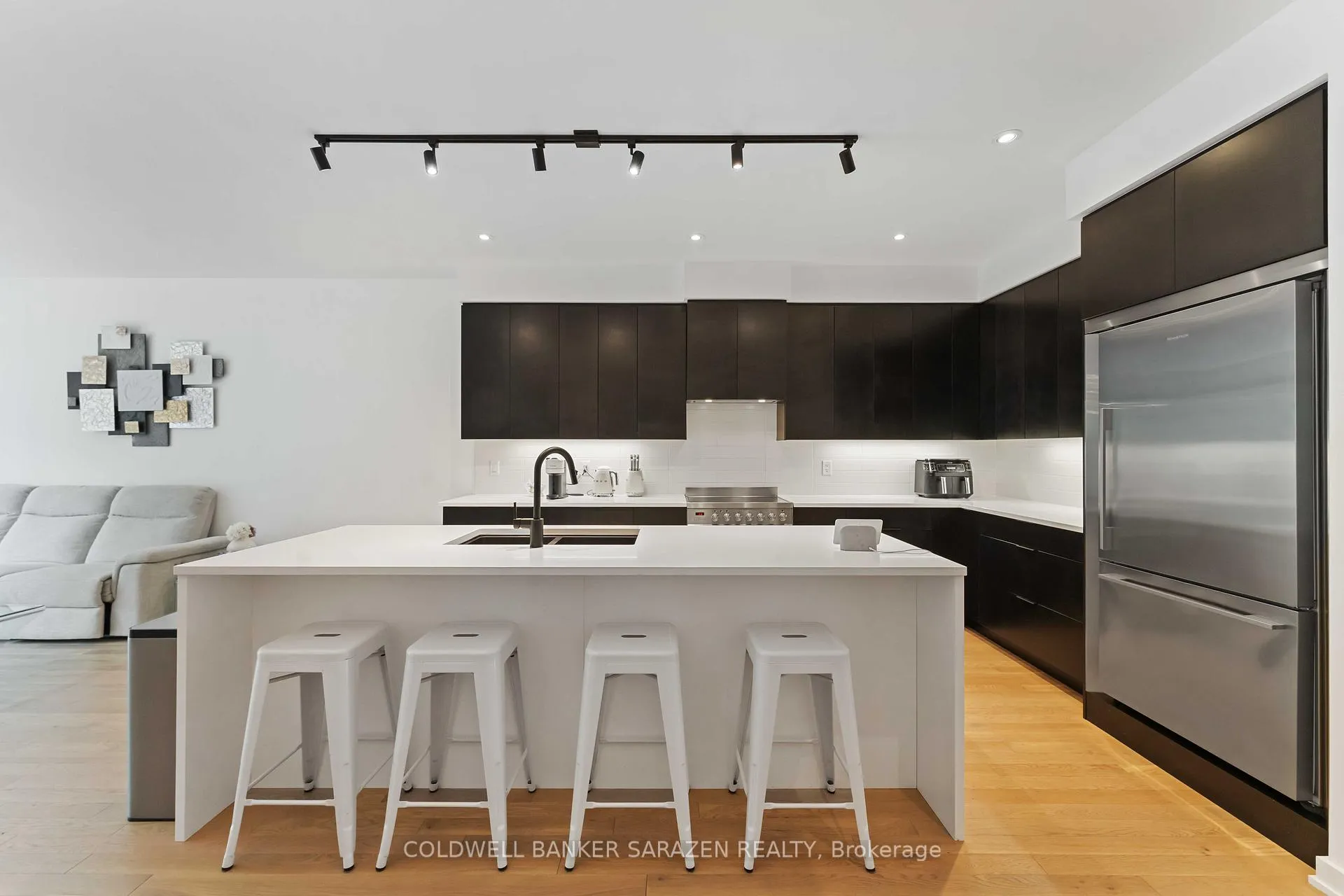 Photo 7 of 192 Larimar Circle, Ottawa, Riverside South/Gloucester Glen — HOMEH