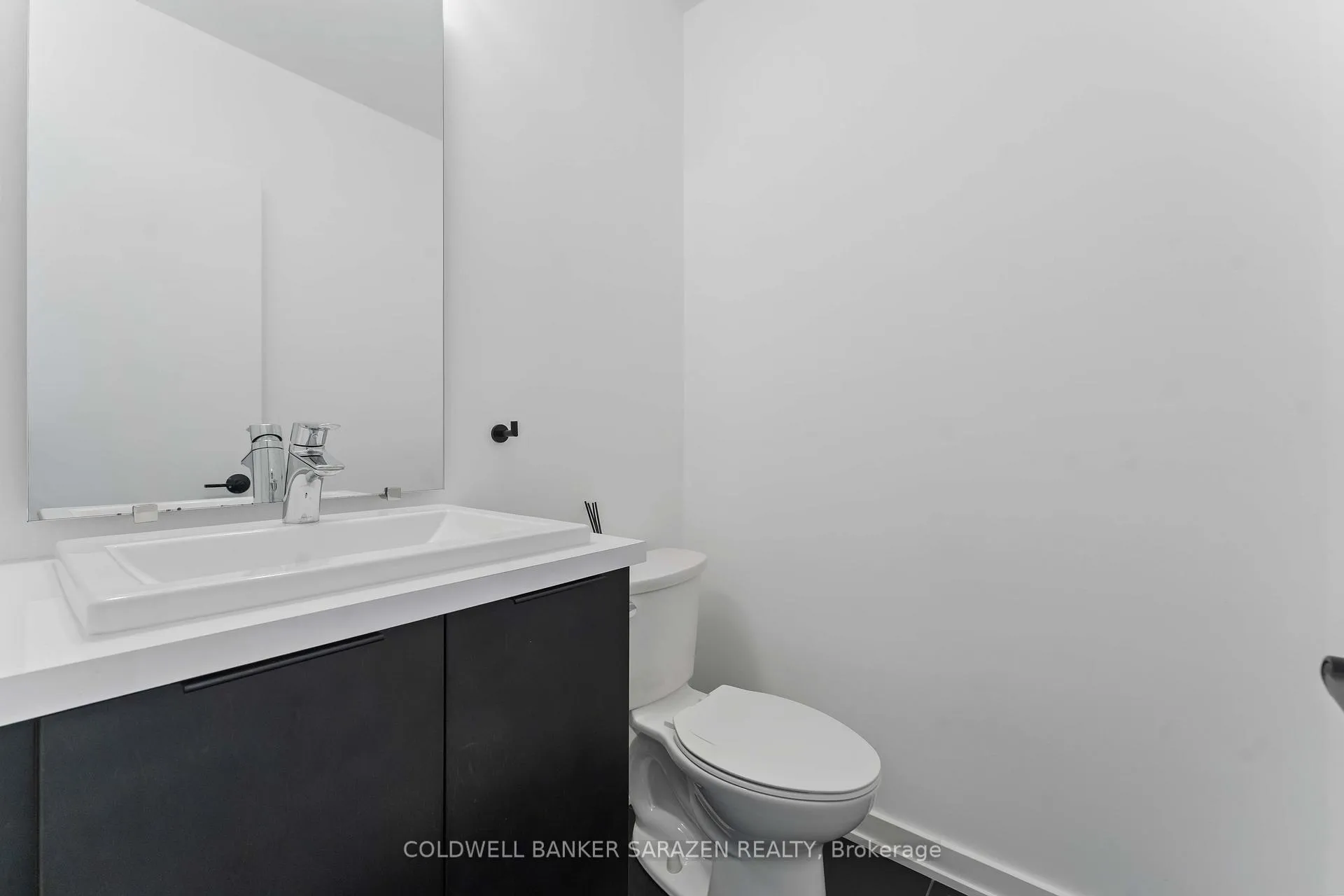 Photo 10 of 192 Larimar Circle, Ottawa, Riverside South/Gloucester Glen — HOMEH