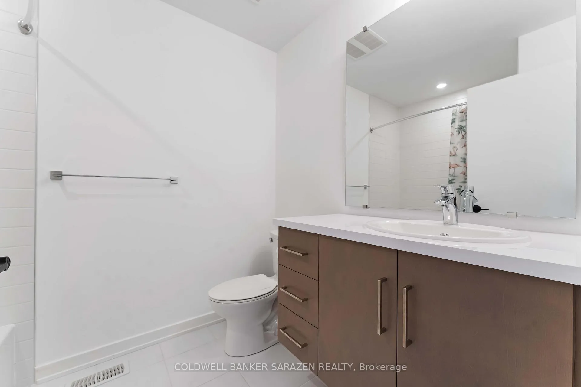 Photo 15 of 192 Larimar Circle, Ottawa, Riverside South/Gloucester Glen — HOMEH