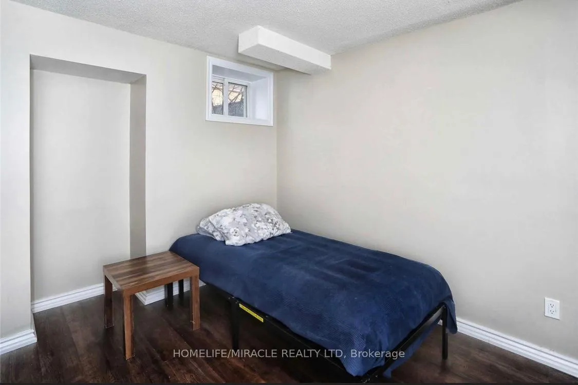 Photo 5 of Unit Basement, 71 Pantomine Boulevard, Brampton, Bram West — HOMEH