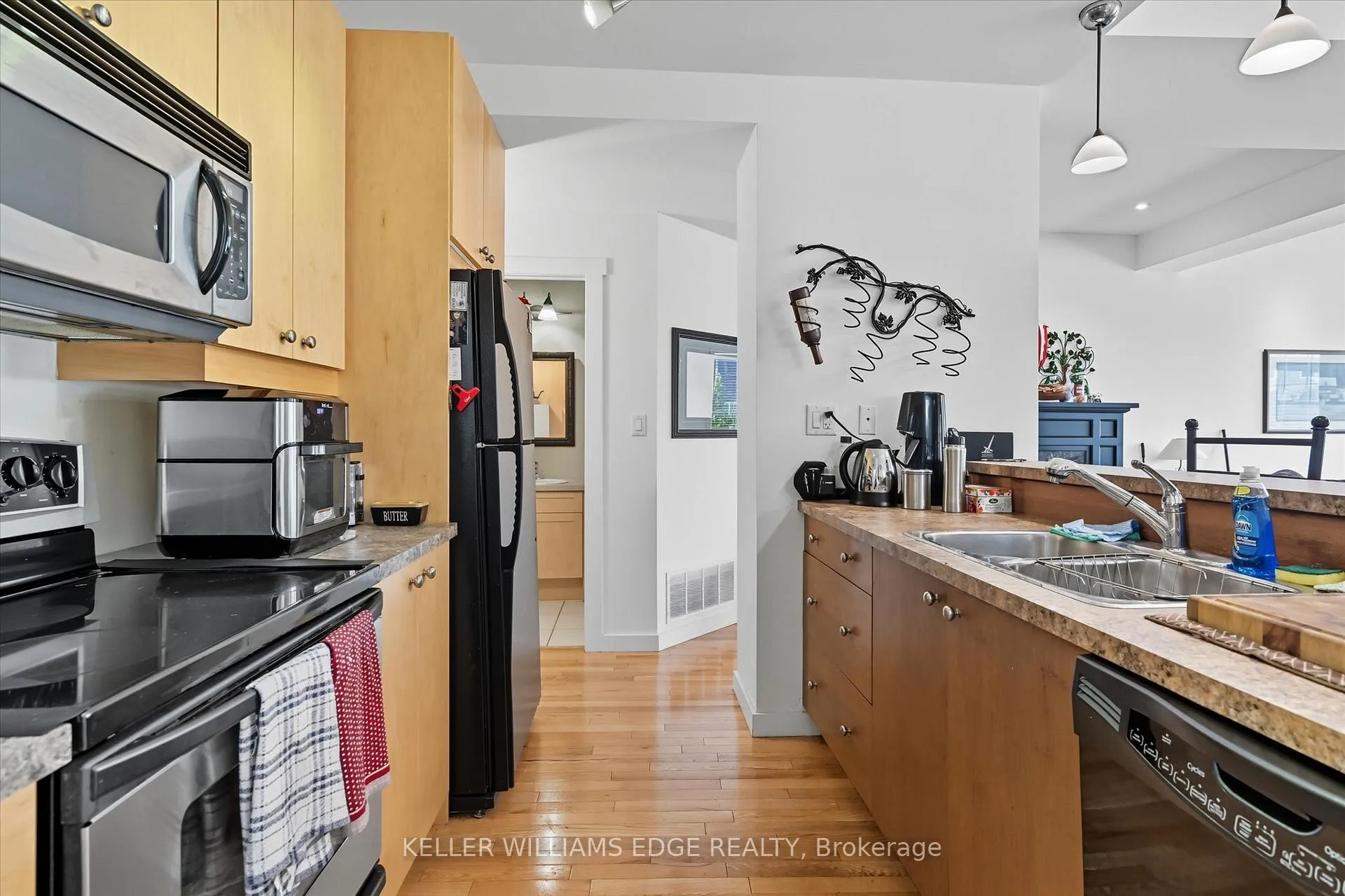 Photo 16 of Unit 1, 49 Ontario Street, Grimsby, Grimsby East — HOMEH