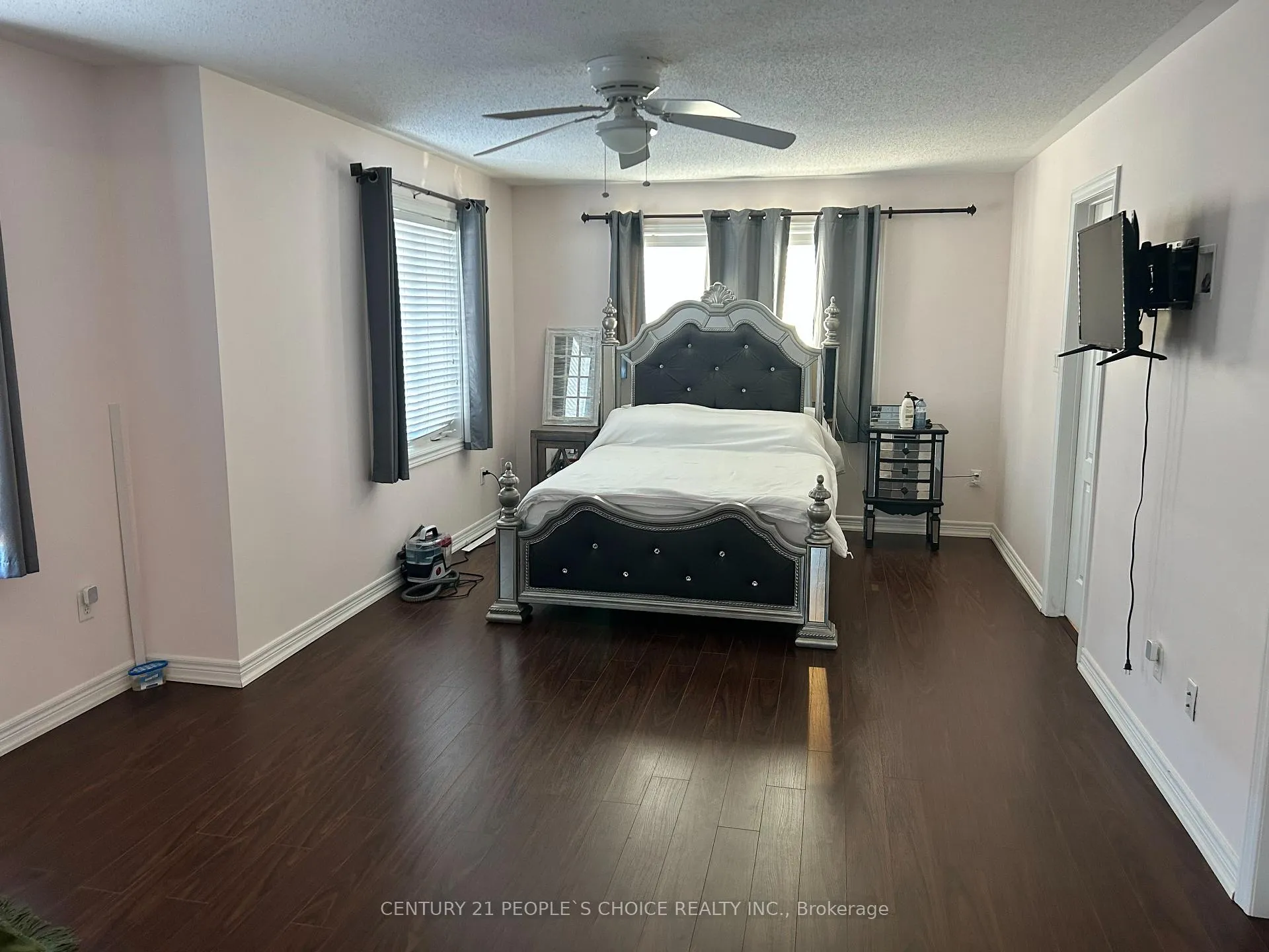 Photo 11 of 95 Eastfield Crescent, Clarington, Courtice — HOMEH