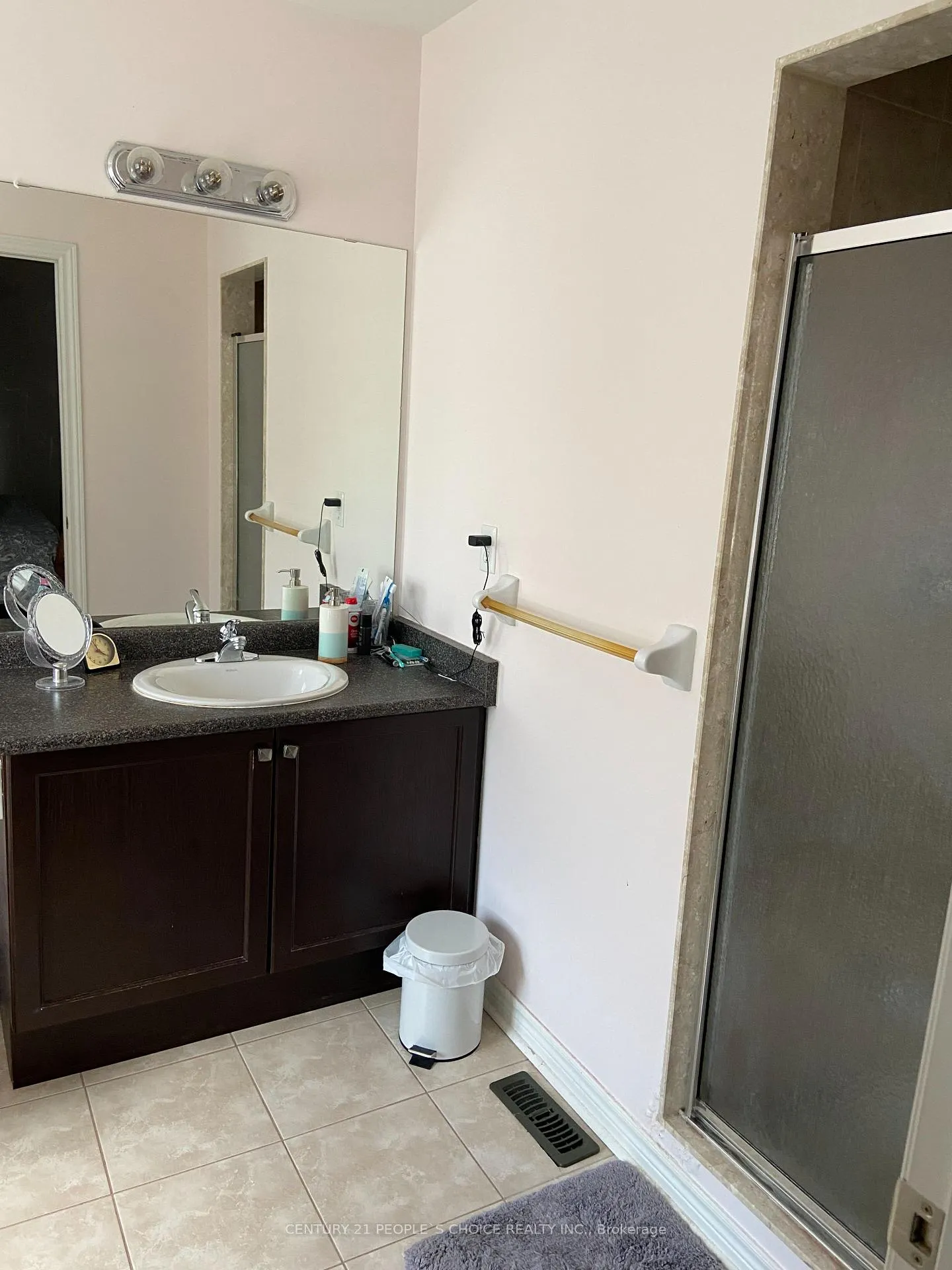 Photo 16 of 95 Eastfield Crescent, Clarington, Courtice — HOMEH