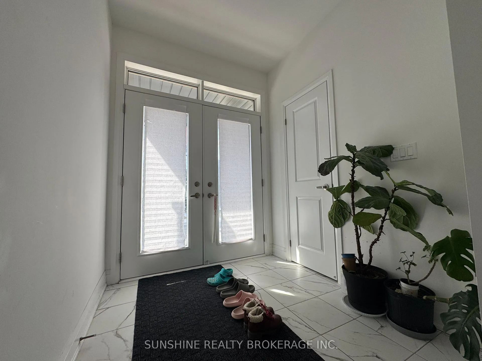 Photo 4 of 10 Arthur White Lane, Markham, Wismer — HOMEH