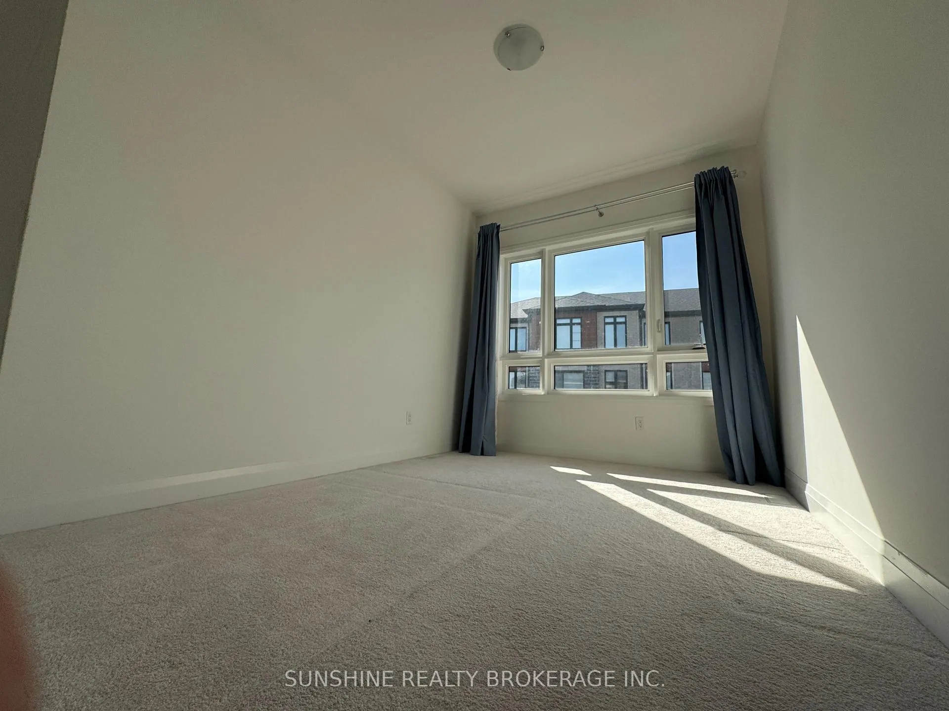 Photo 29 of 10 Arthur White Lane, Markham, Wismer — HOMEH