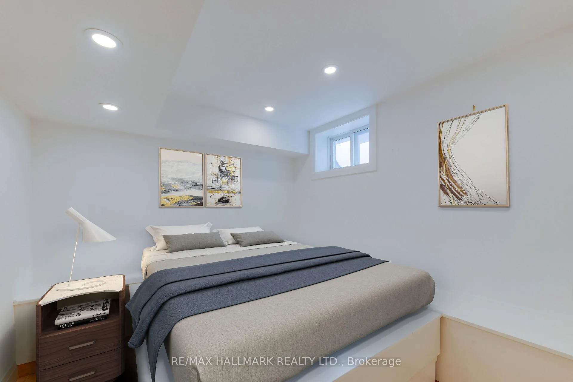 Photo 10 of Unit Lower, 210 Parkmount Road, Toronto, Greenwood-Coxwell — HOMEH
