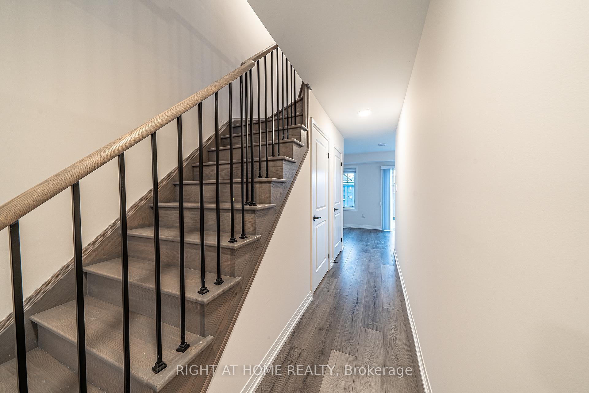 Photo 4 of 104 Bavin Street, Clarington, Bowmanville — HOMEH