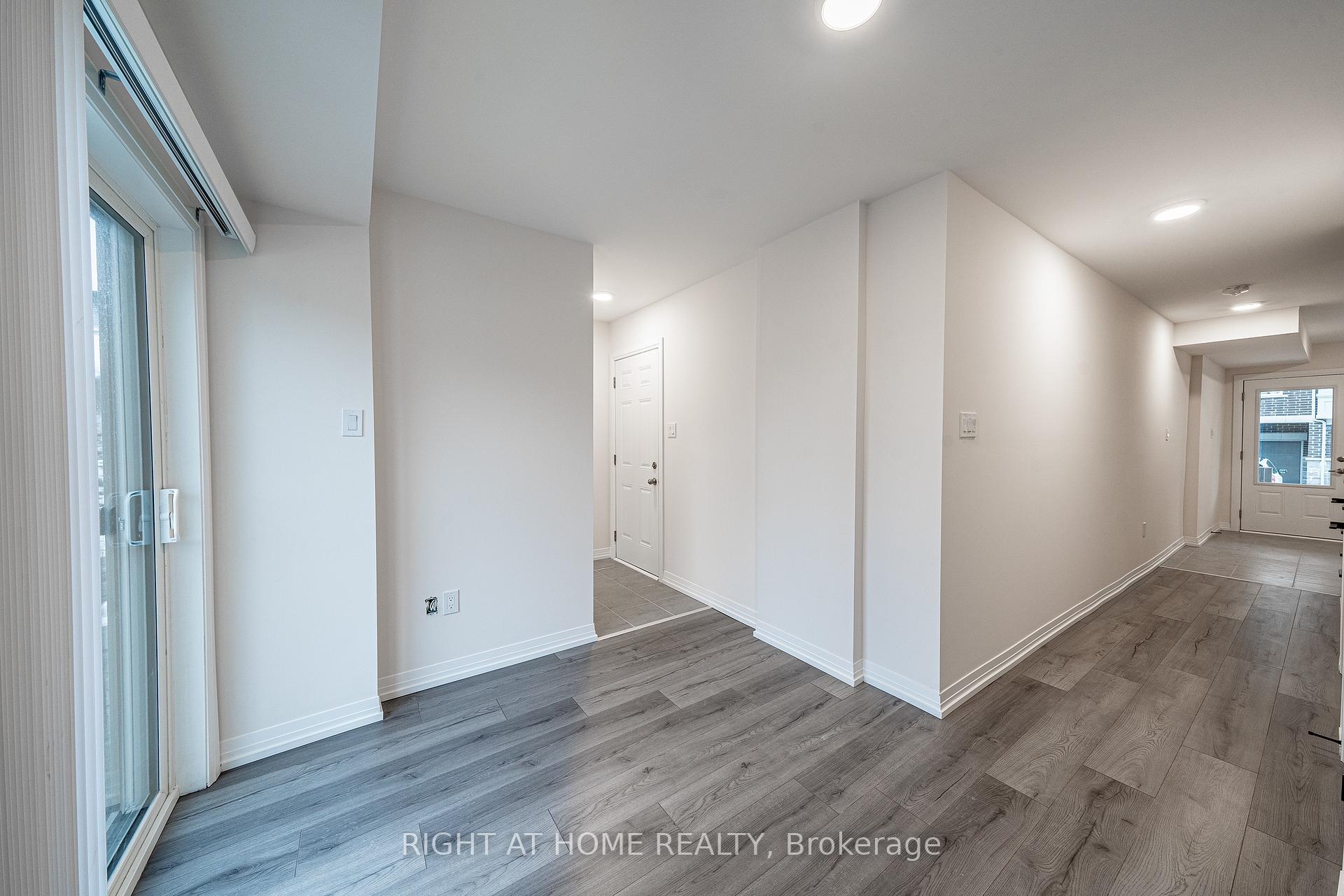 Photo 7 of 104 Bavin Street, Clarington, Bowmanville — HOMEH