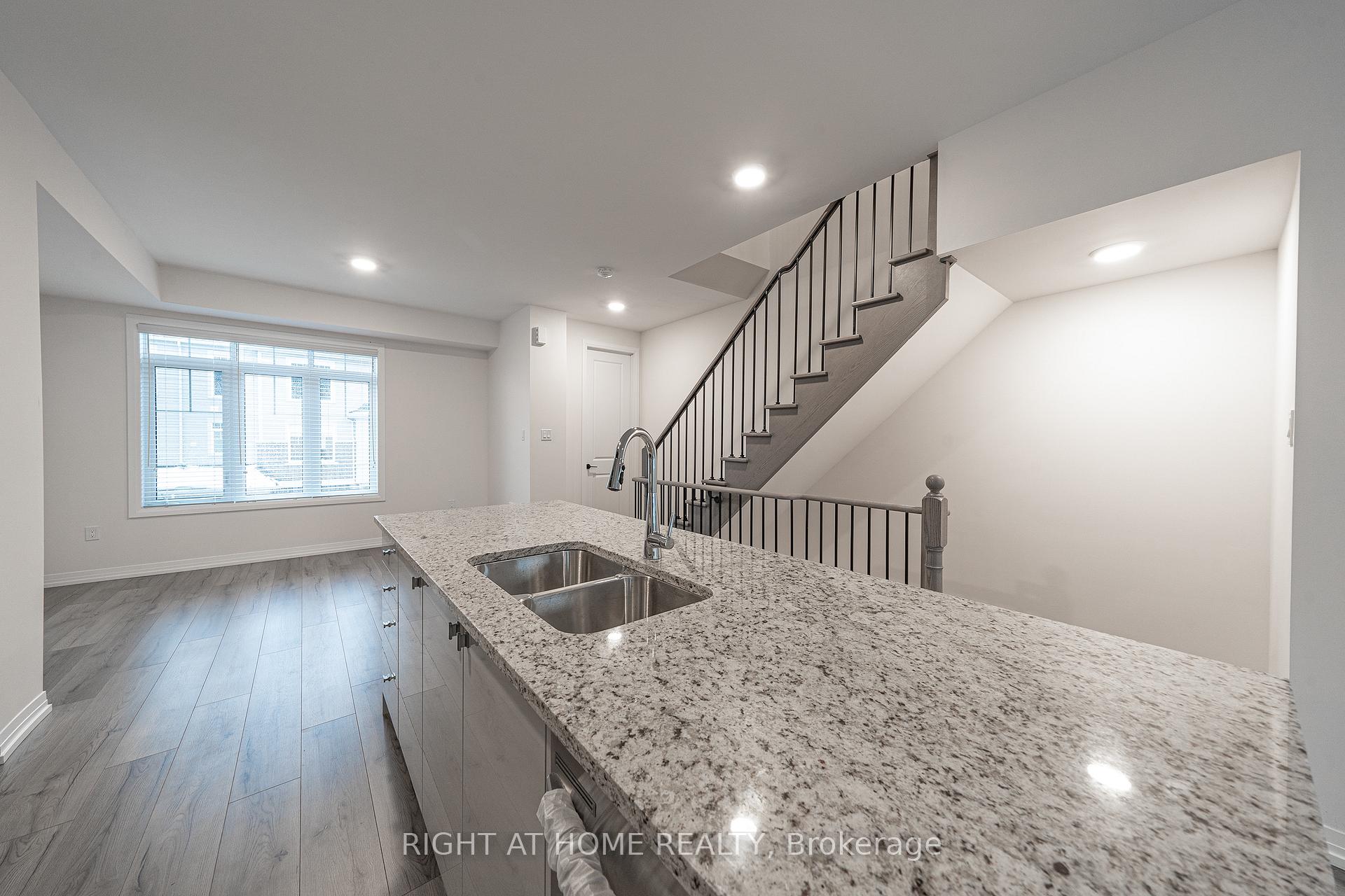 Photo 19 of 104 Bavin Street, Clarington, Bowmanville — HOMEH