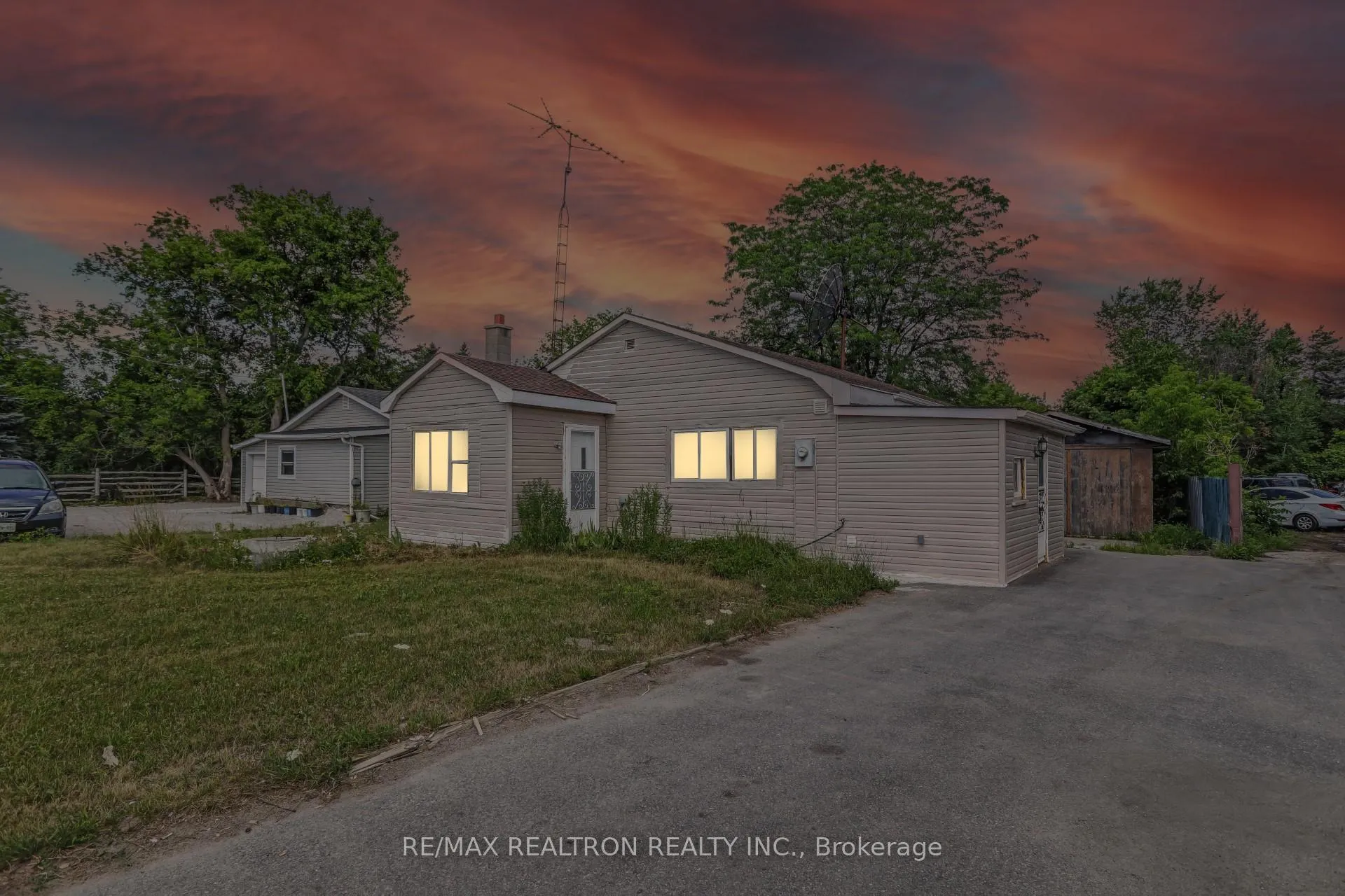 Photo 20 of 5742 County Rd 90, Springwater, Rural Springwater — HOMEH