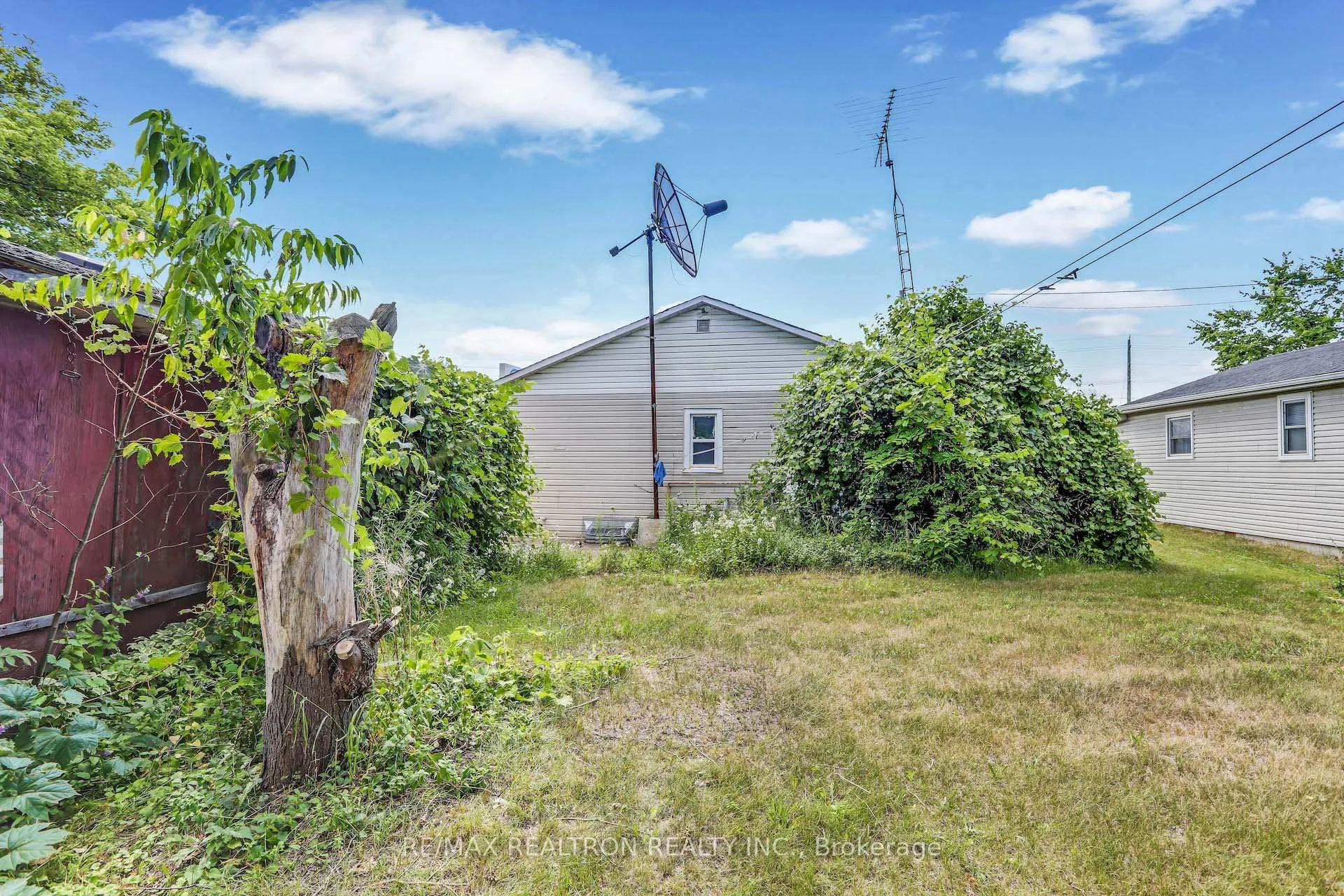 Photo 22 of 5742 County Rd 90, Springwater, Rural Springwater — HOMEH