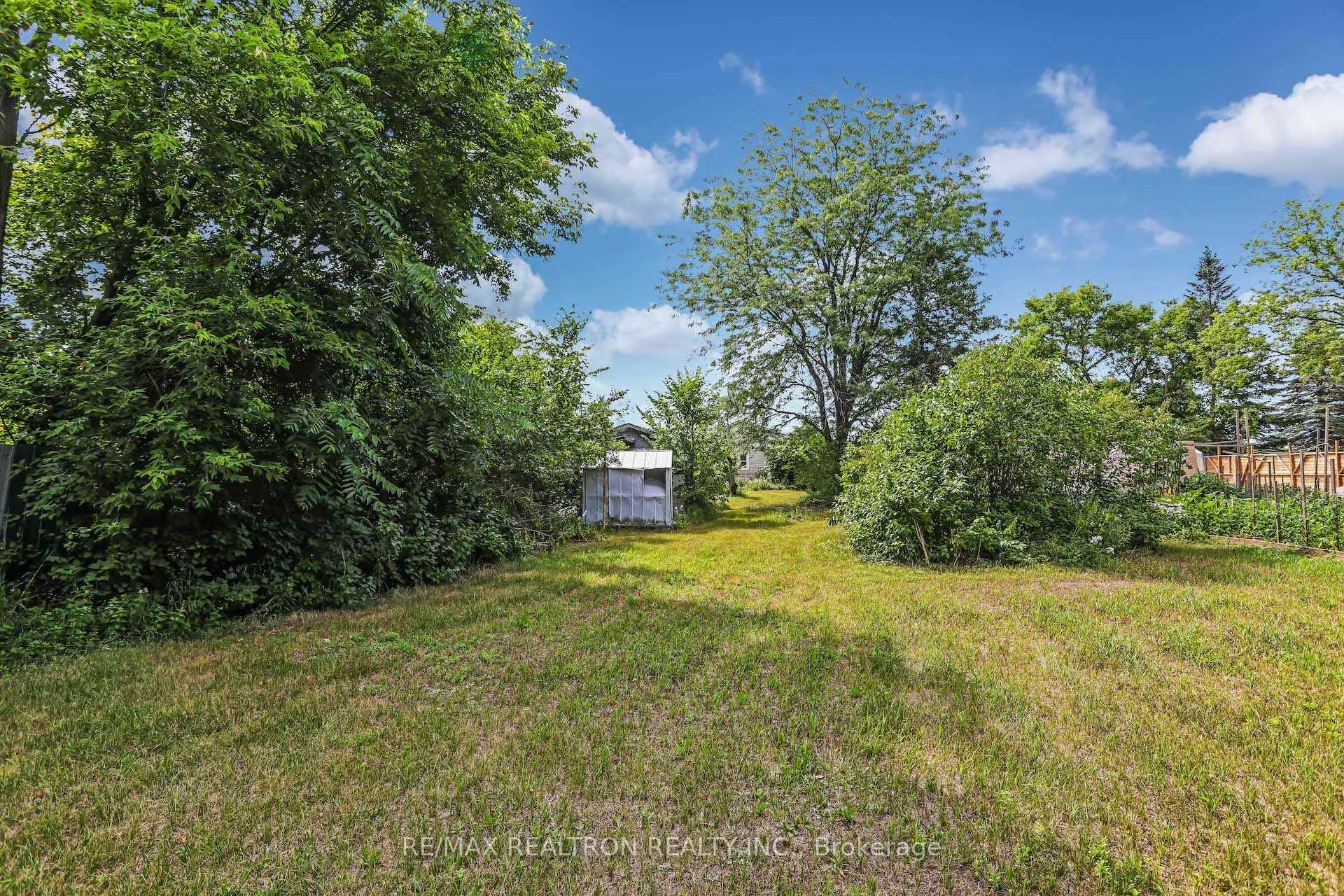 Photo 24 of 5742 County Rd 90, Springwater, Rural Springwater — HOMEH