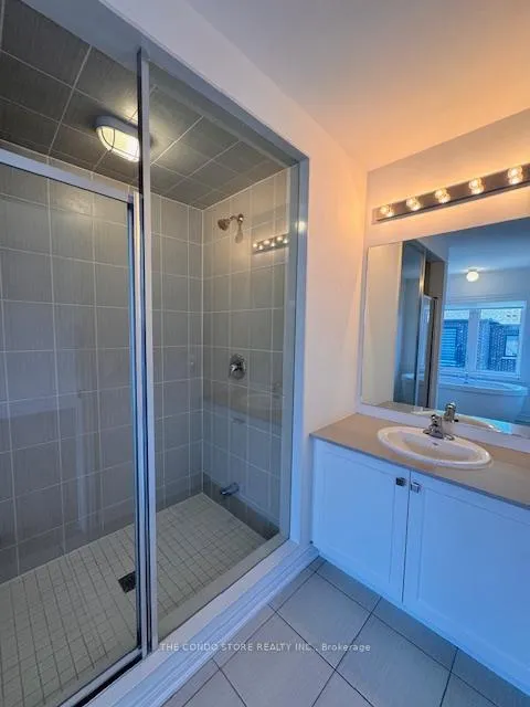 Photo 20 of 25 Steamboat Way, Whitby, Port Whitby — HOMEH