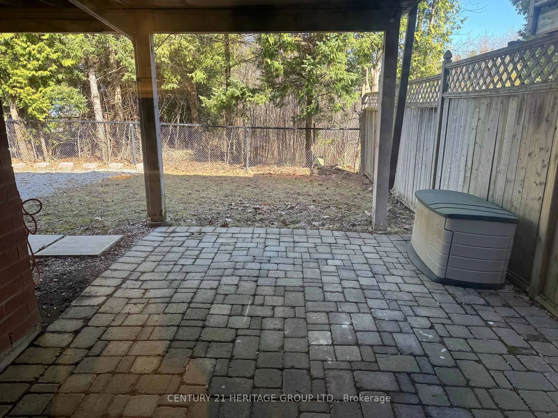 Photo 12 of 52 Downey Circle, Aurora, Bayview Wellington — HOMEH