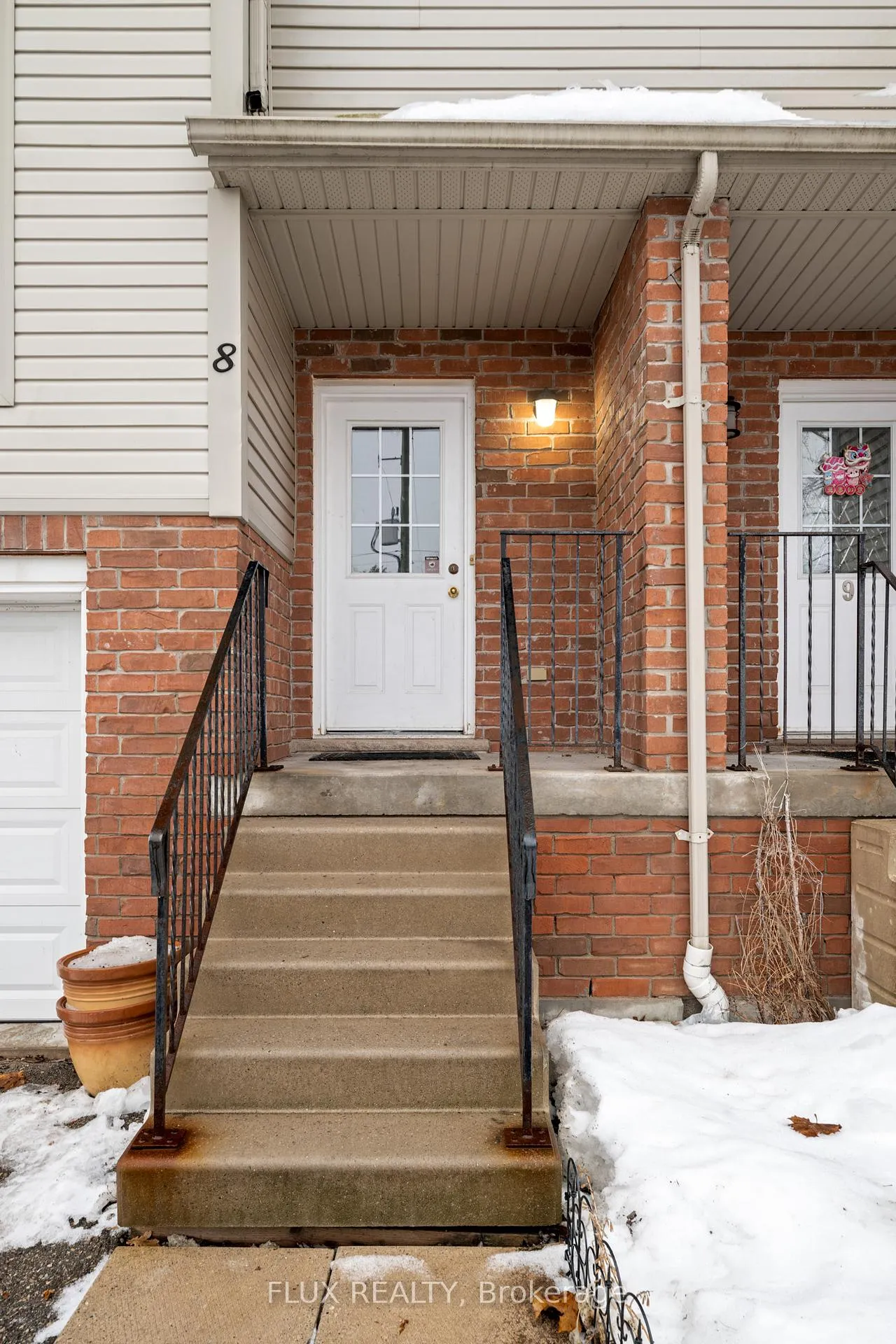 Photo 4 of 600 White Elm Boulevard, Waterloo, Clair Hills — HOMEH