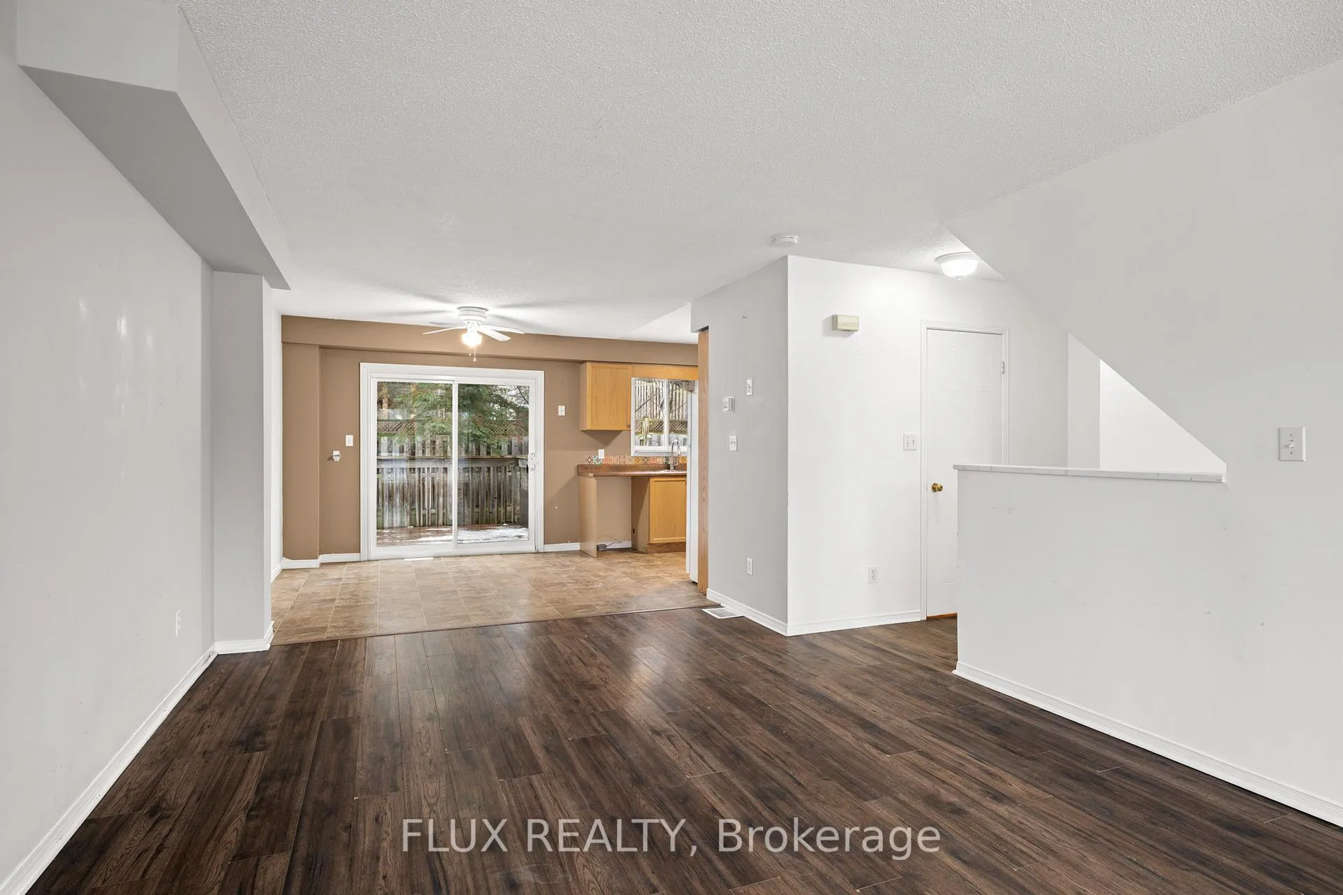 Photo 9 of 600 White Elm Boulevard, Waterloo, Clair Hills — HOMEH