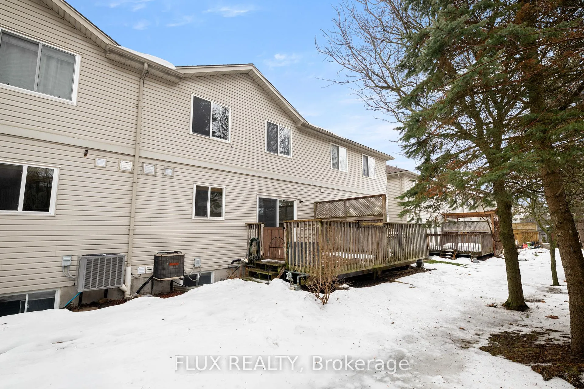 Photo 25 of 600 White Elm Boulevard, Waterloo, Clair Hills — HOMEH