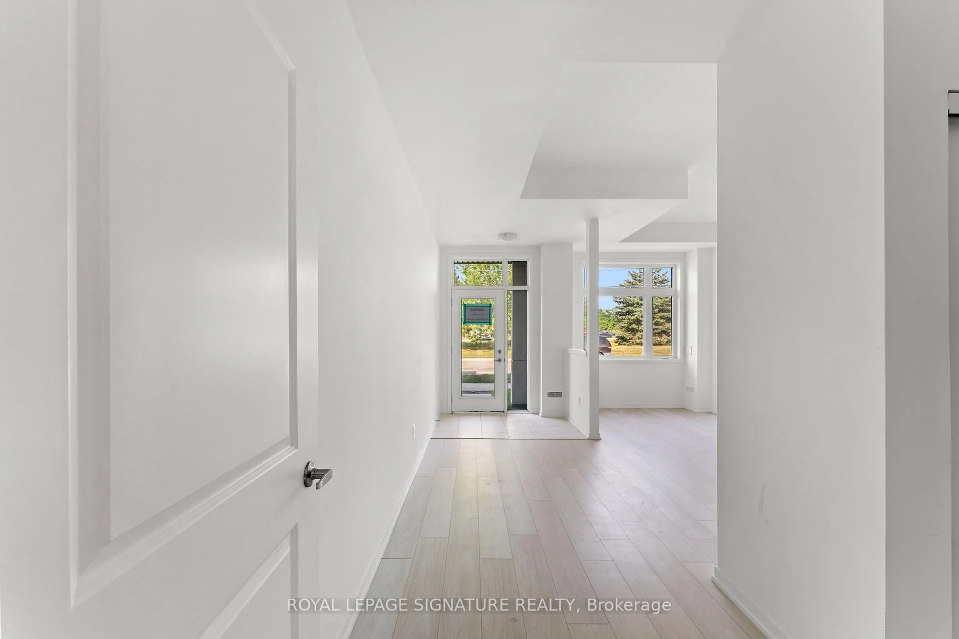Photo 6 of 193 Monarch Avenue, Ajax, South West — HOMEH
