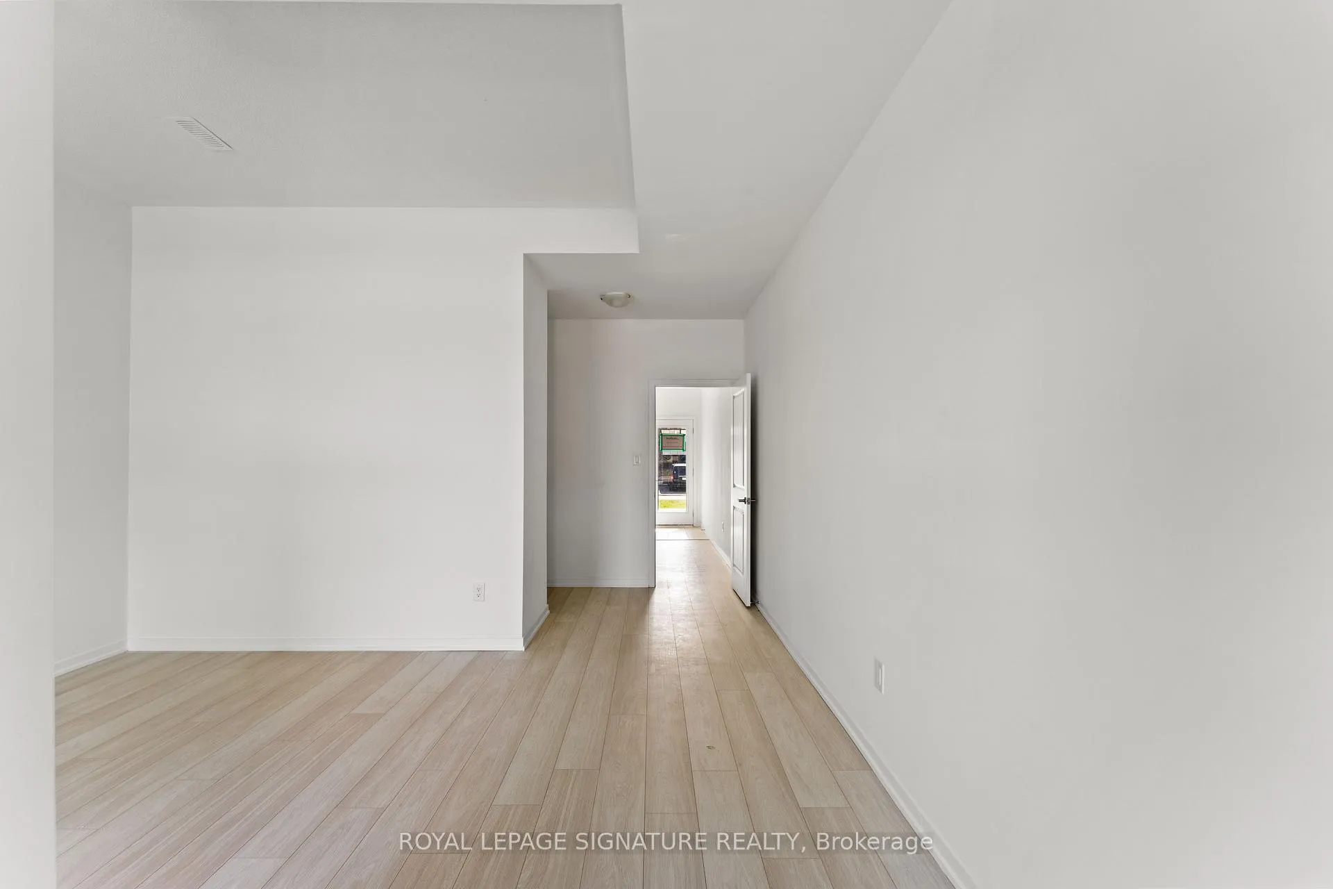Photo 9 of 193 Monarch Avenue, Ajax, South West — HOMEH