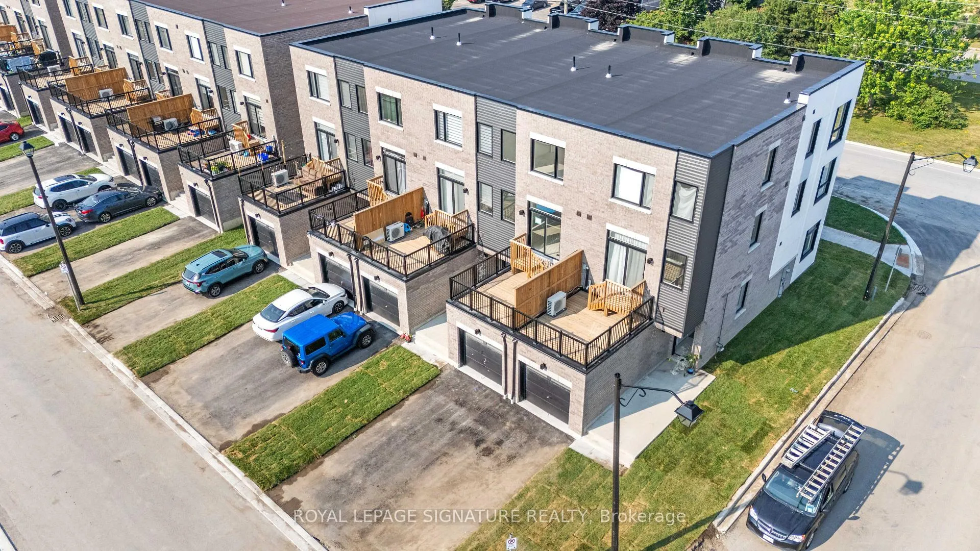 Photo 38 of 193 Monarch Avenue, Ajax, South West — HOMEH