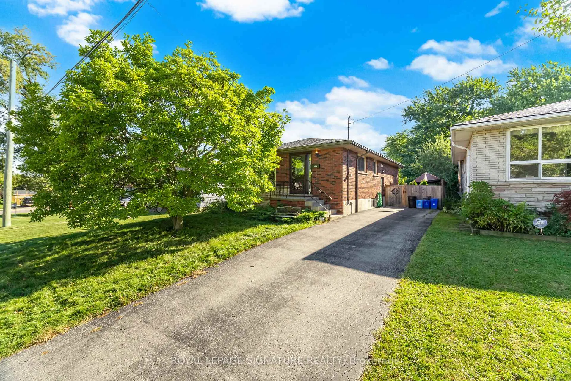 Photo 6 of 7 Maitland Avenue, Hamilton, Greeningdon — HOMEH