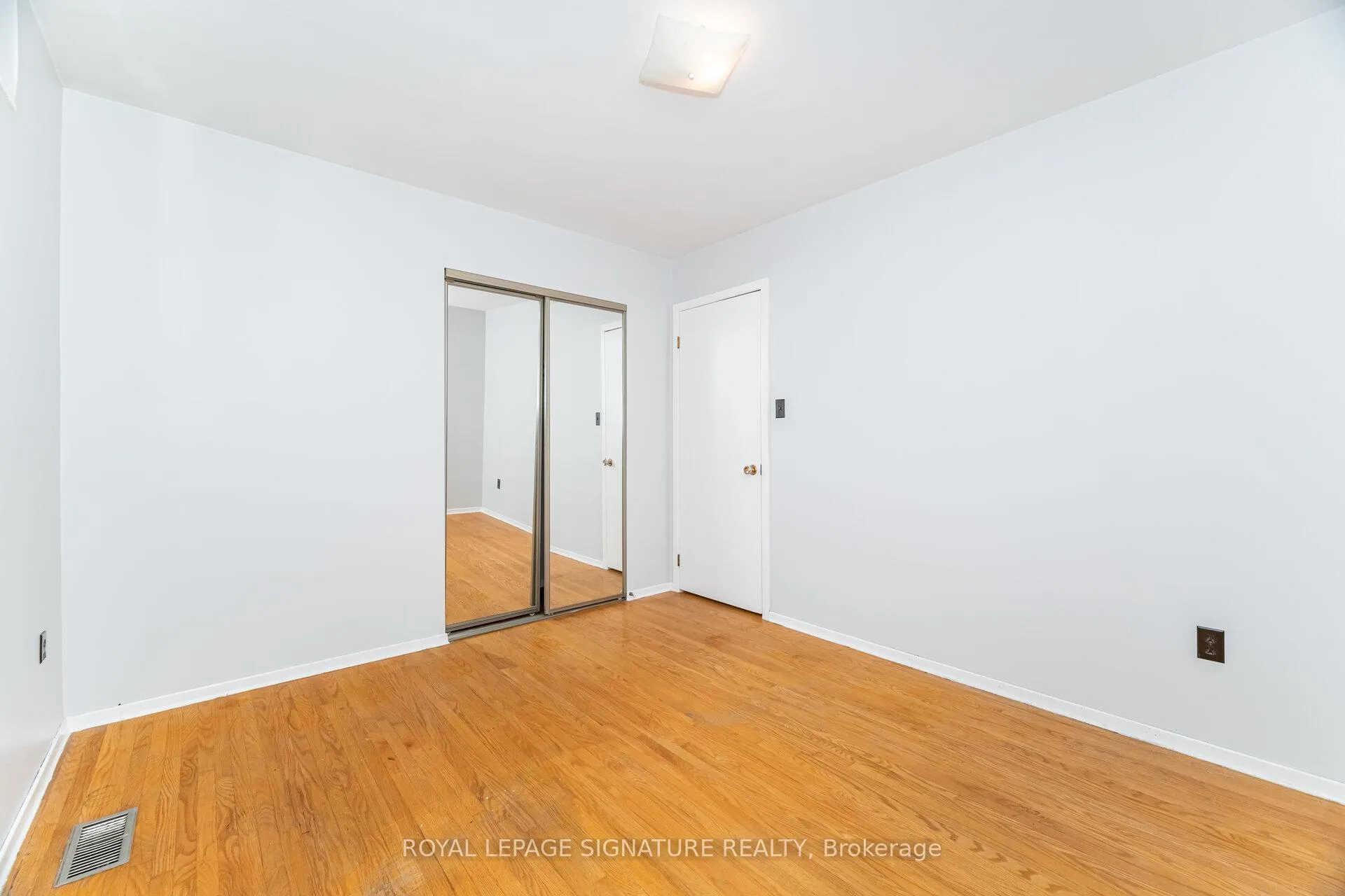 Photo 30 of 7 Maitland Avenue, Hamilton, Greeningdon — HOMEH