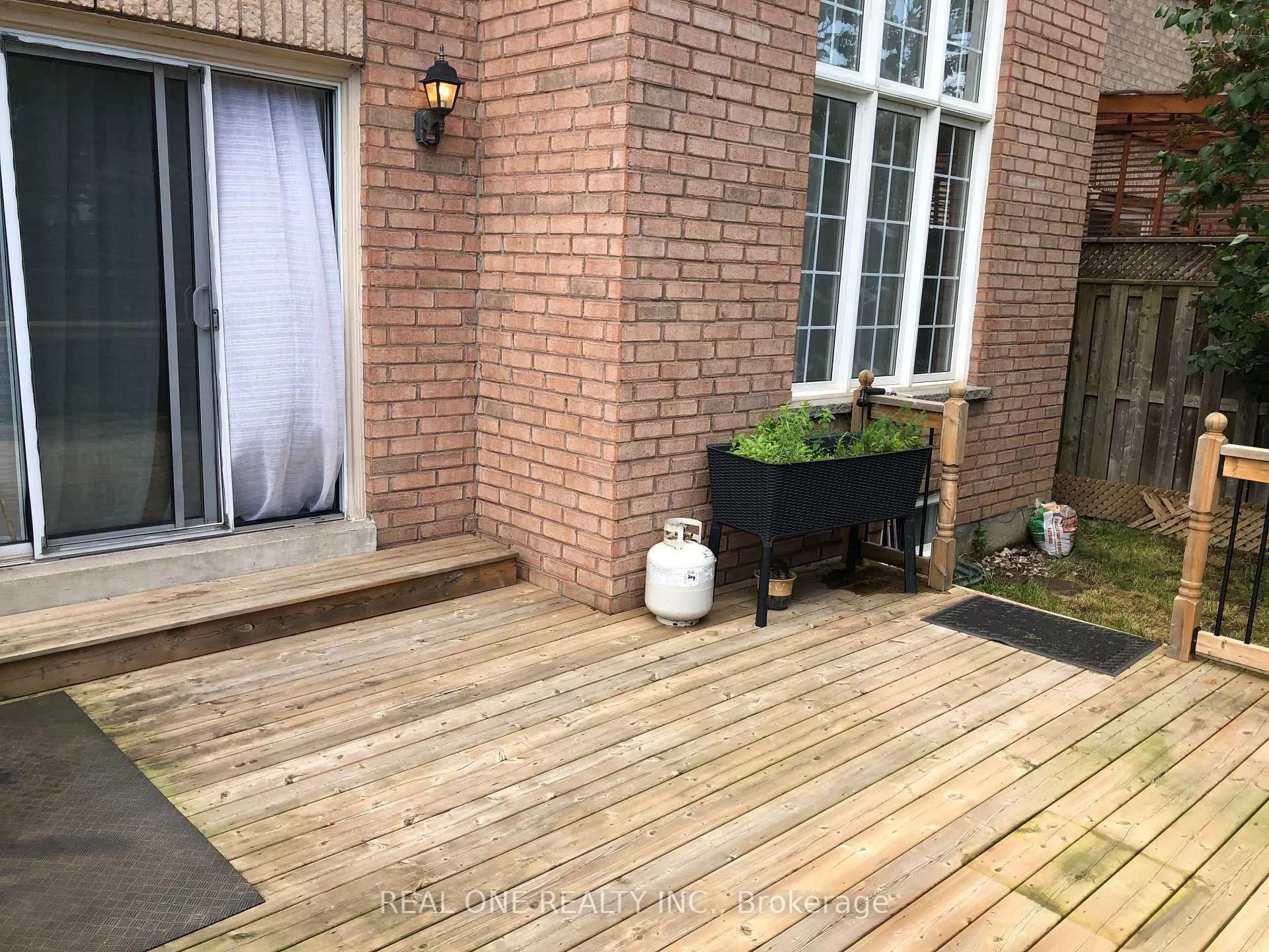 Photo 32 of 85 Marjoram Drive, Ajax, South East — HOMEH