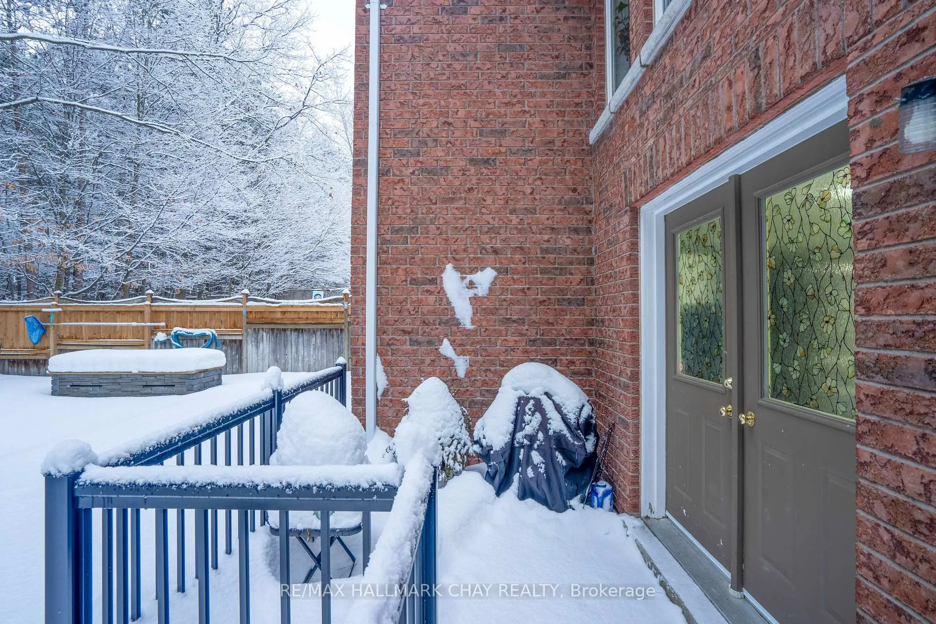 Photo 3 of 100 Cumming Drive, Barrie, Ardagh — HOMEH