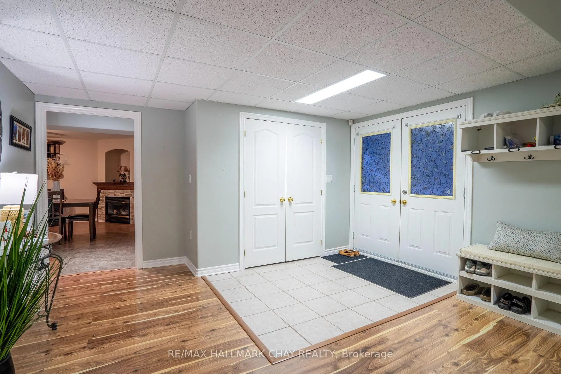 Photo 4 of 100 Cumming Drive, Barrie, Ardagh — HOMEH