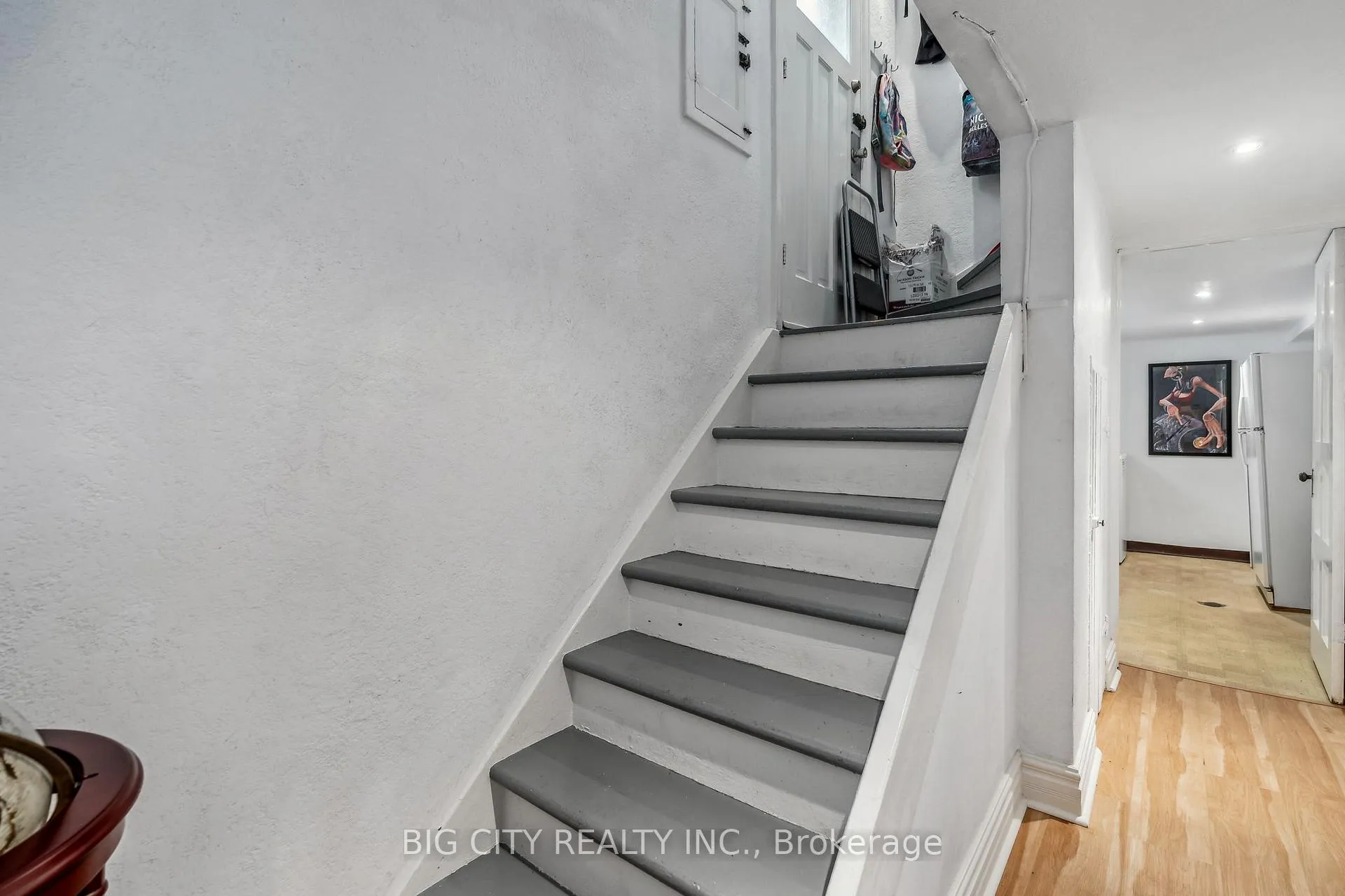 Photo 28 of 668 Eglinton Avenue E, Toronto, Leaside — HOMEH