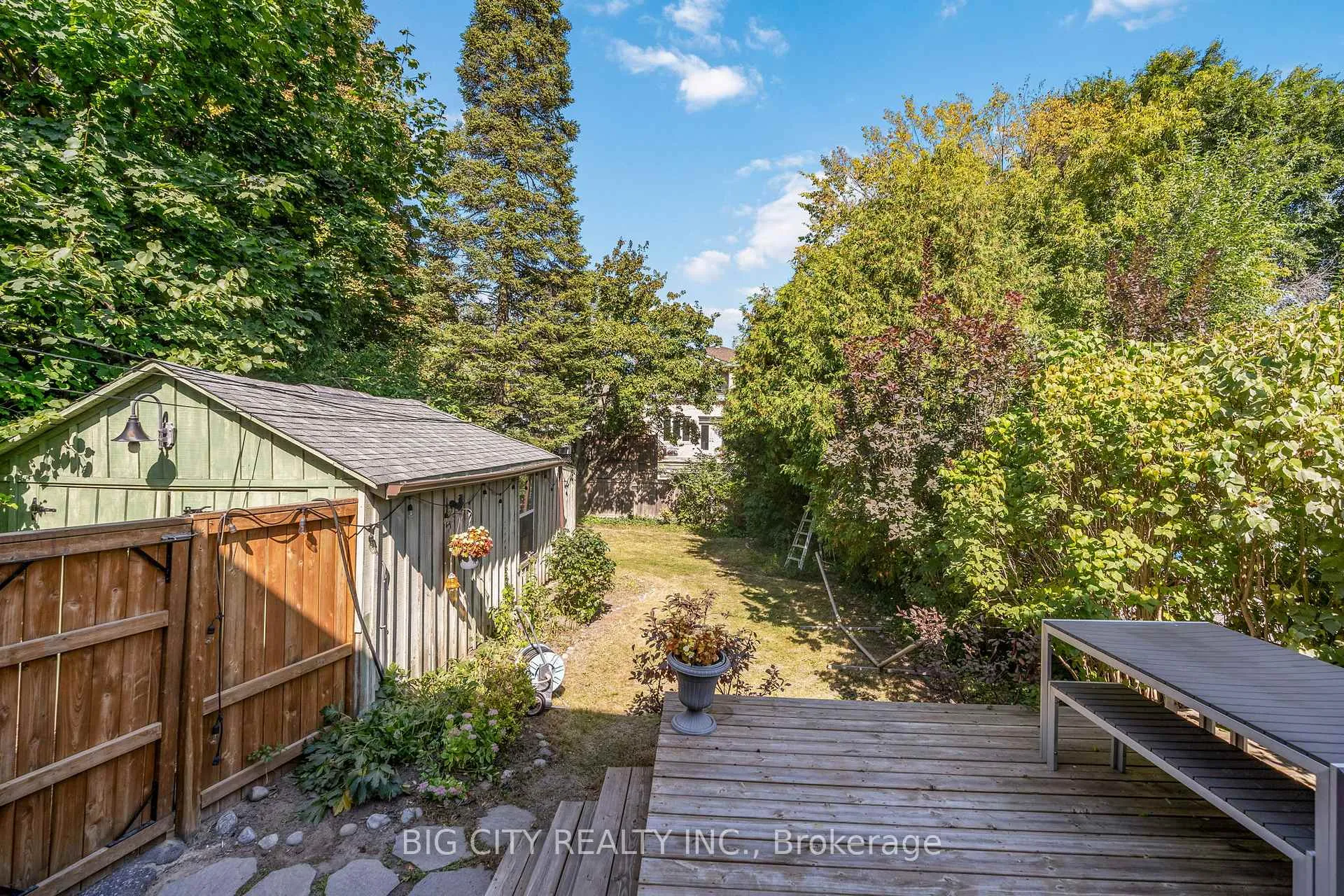 Photo 36 of 668 Eglinton Avenue E, Toronto, Leaside — HOMEH
