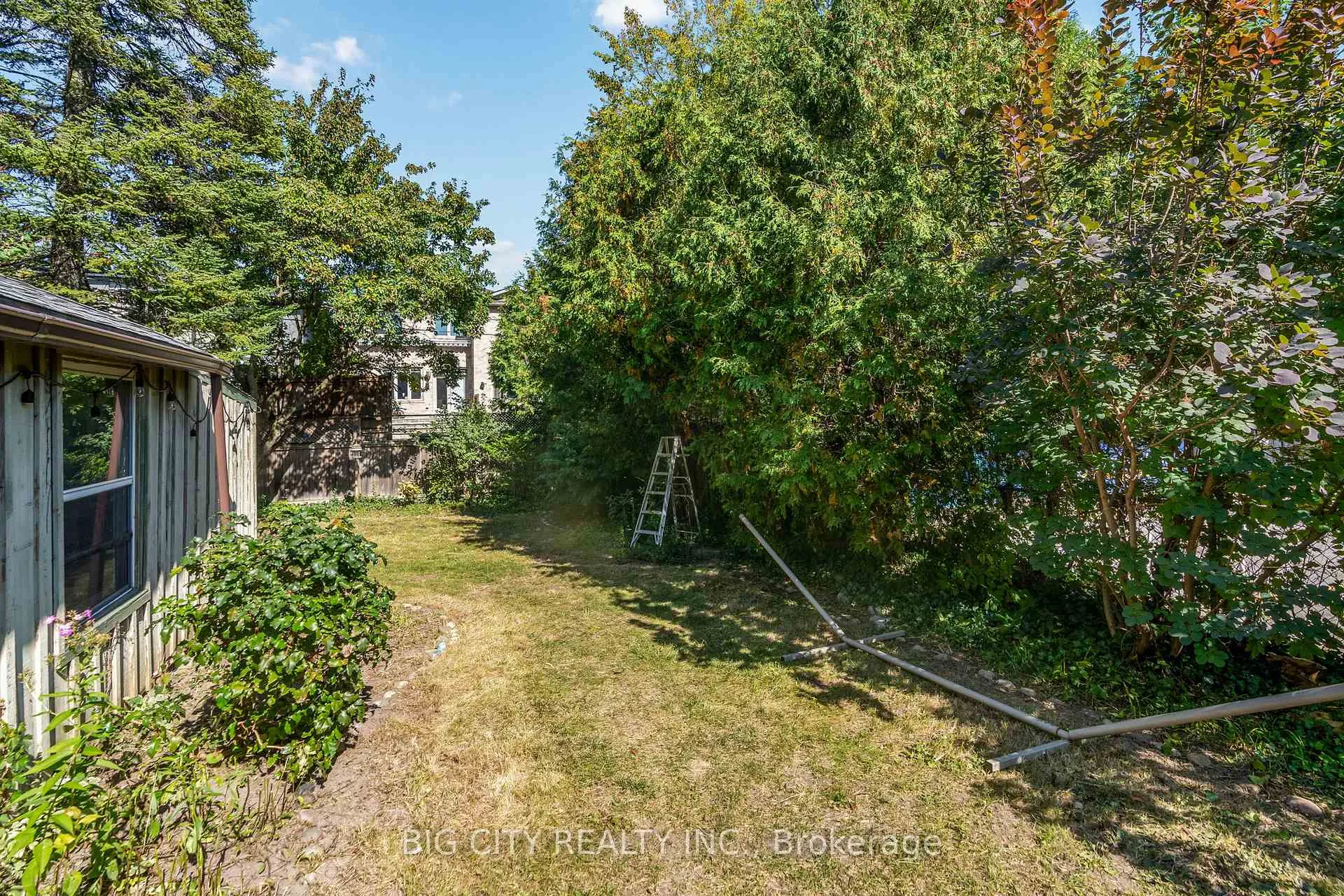 Photo 38 of 668 Eglinton Avenue E, Toronto, Leaside — HOMEH