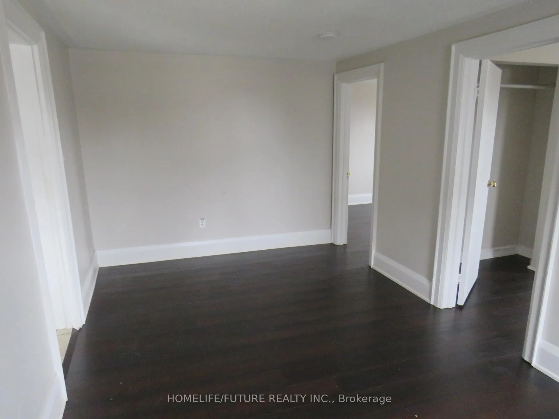 Photo 5 of Unit 2nd Flr, 539 Albert Street, Oshawa, Central — HOMEH