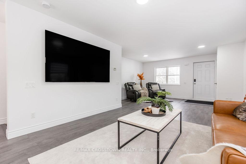 Photo 9 of 124 Malcolm Street, Essa, Angus — HOMEH
